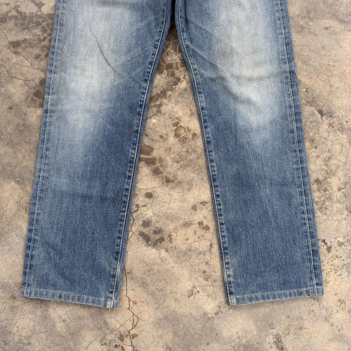 Japanese Brand VINTAGE JAPANESE FADED JEAN DENIM PANTS Size US 33 - 4 Thumbnail