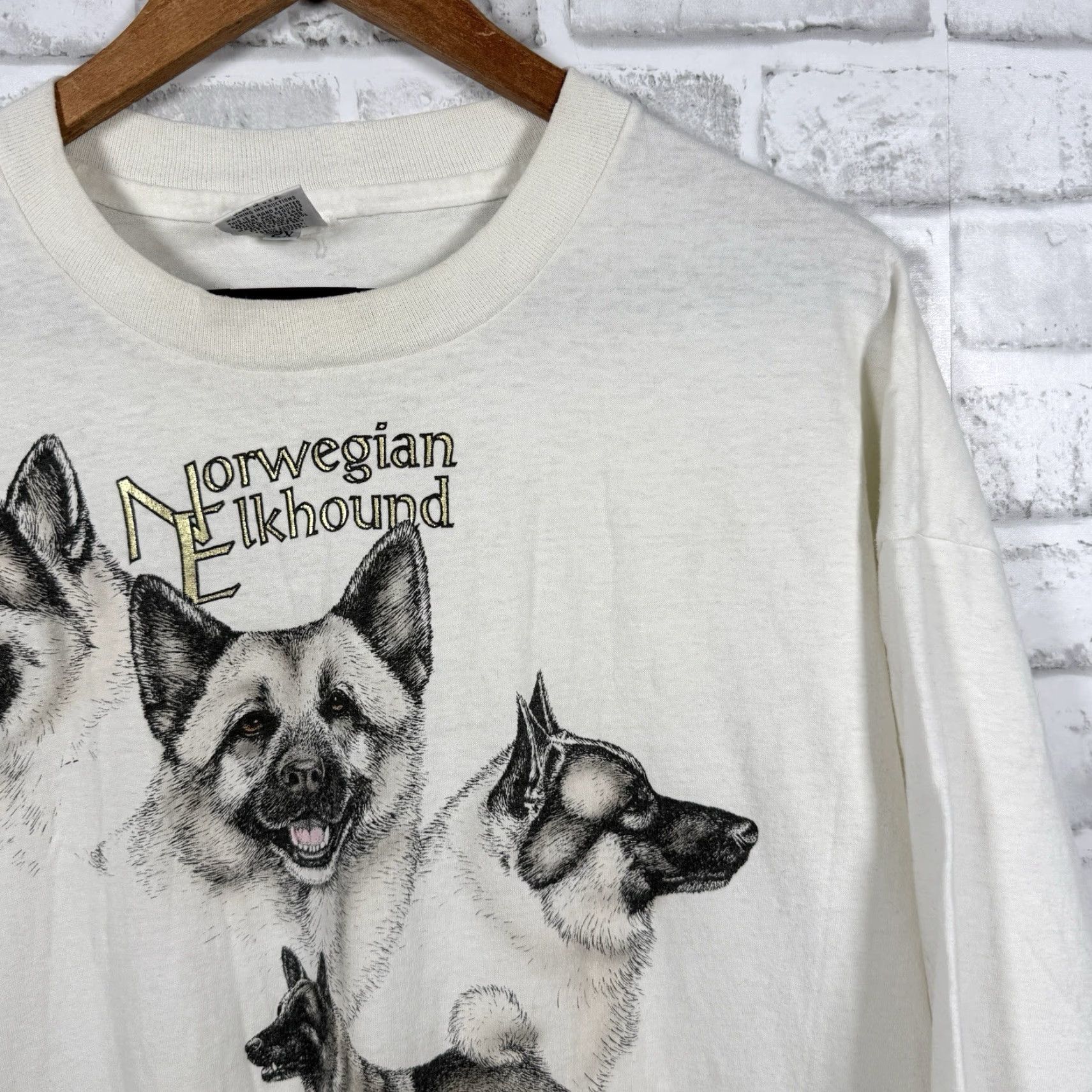 Vintage VTG Lanna Rogers Norwegian Elkhound White Graphic Tee Mens XXL Single Stitch USA Size US XXL / EU 58 / 5 - 2 Thumbnail