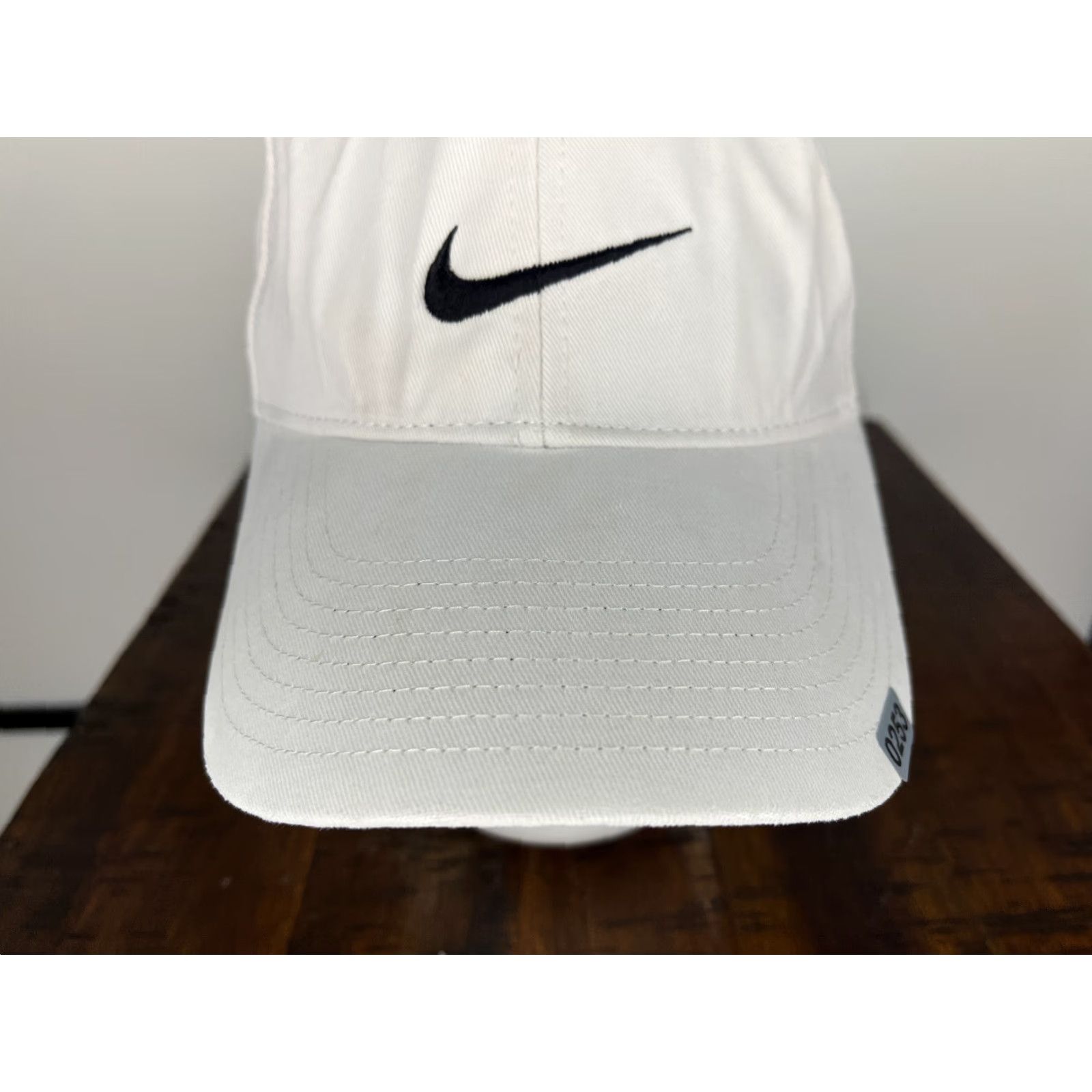 Nike Nike Hat Cap Strap Back Adult One Size White Just Do It Embroidered 100% Cotton Size ONE SIZE - 3 Thumbnail