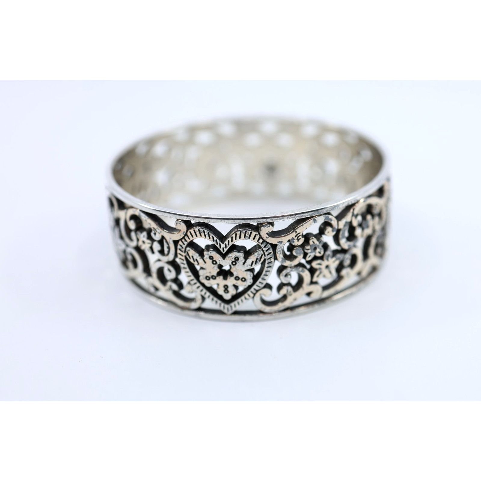 Brighton BRIGHTON Silver-Plated Filigree Heart & Floral Cuff Bracelet Size ONE SIZE - 3 Thumbnail