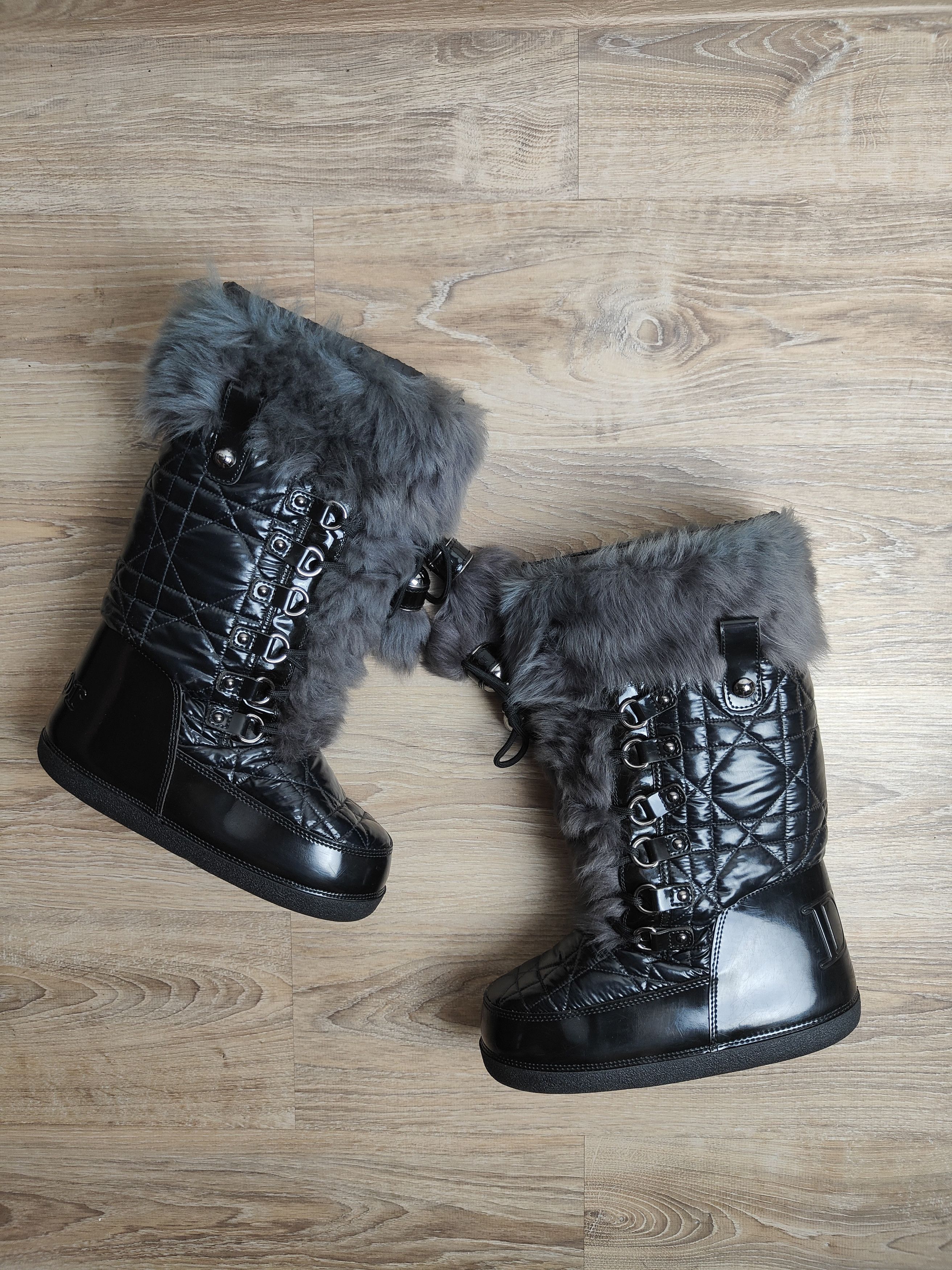 Dior Y2K Dior by John Galliano Massive Fur Quilted Snow Boots Size US 11 / IT 41 - 1 Thumbnail