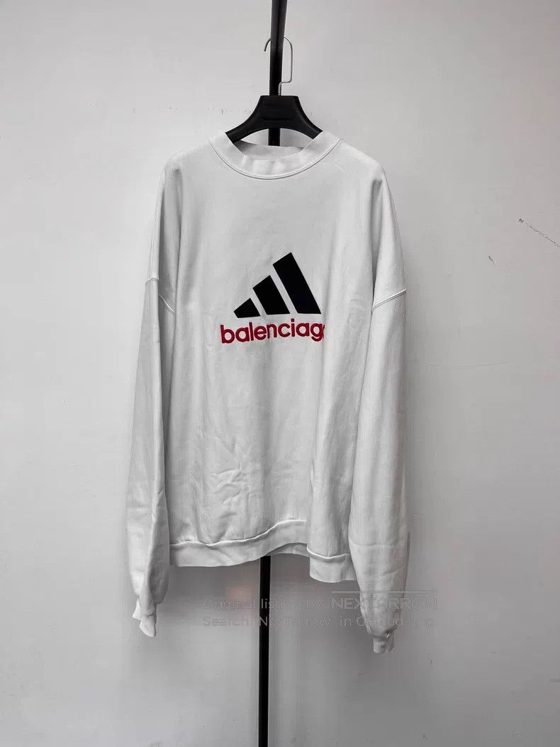 Balenciaga Balenciaga Logo print round neck hooded sweater Size US XL / EU 56 / 4 - 1 Thumbnail