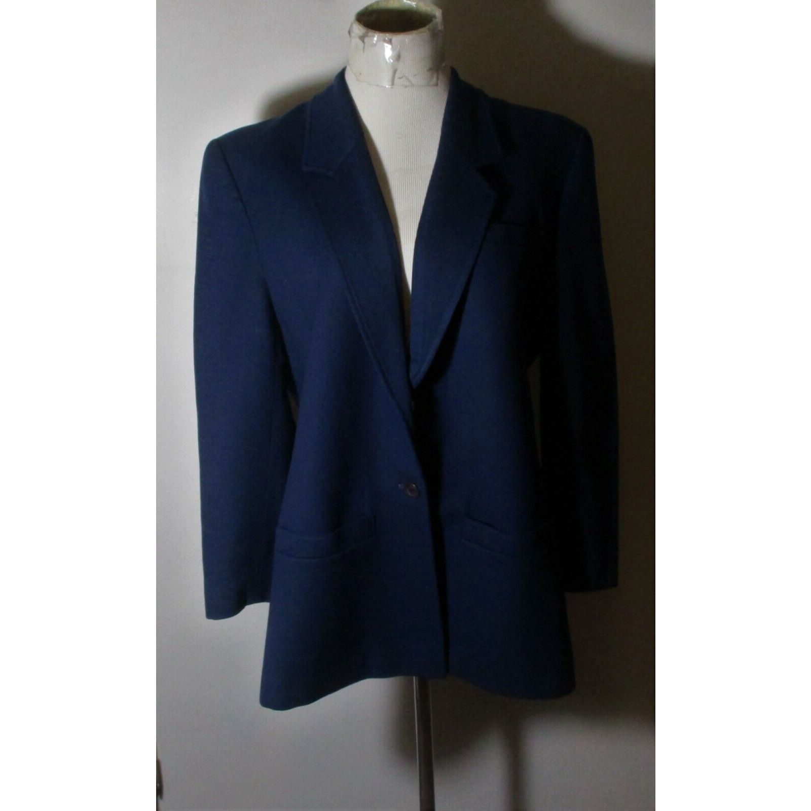 image of Women's Pendleton Blue 100% Wool Jacket Size 14 in White