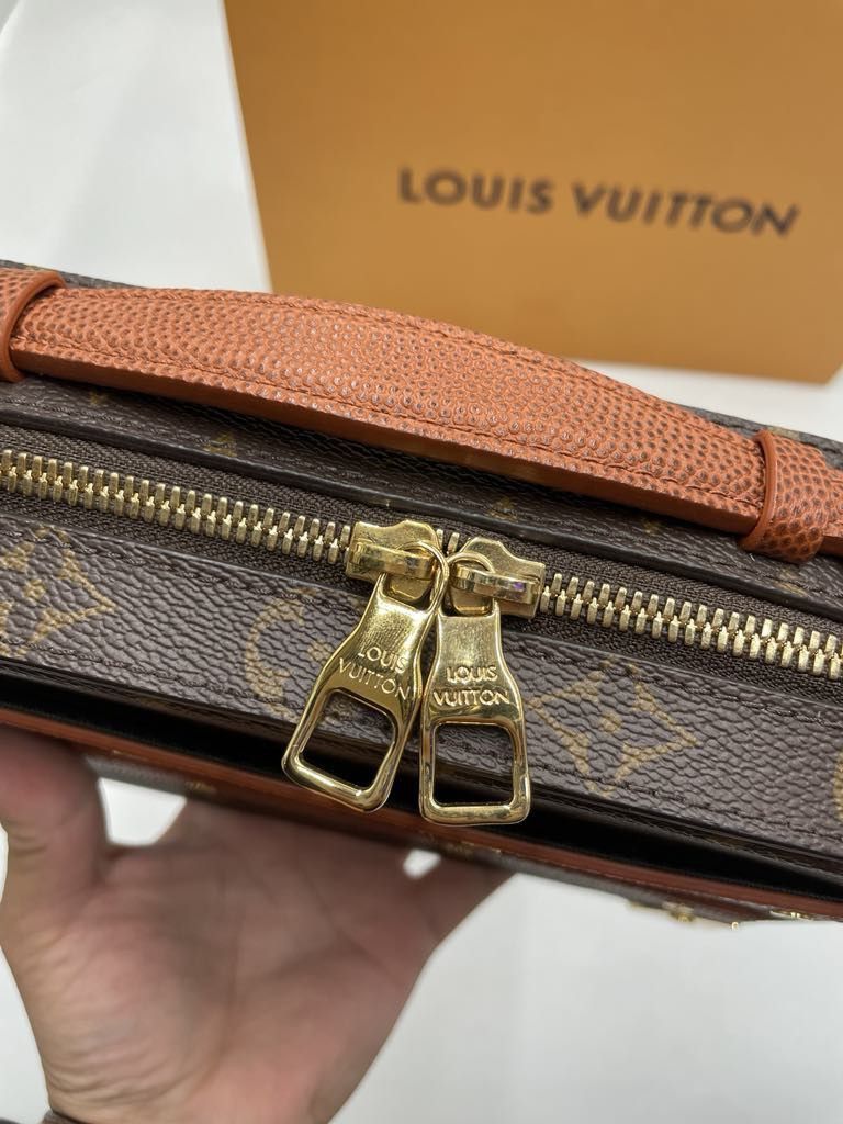 Louis Vuitton Louis Vuitton Handle Trunk Monogram Size 30 - 3 Thumbnail