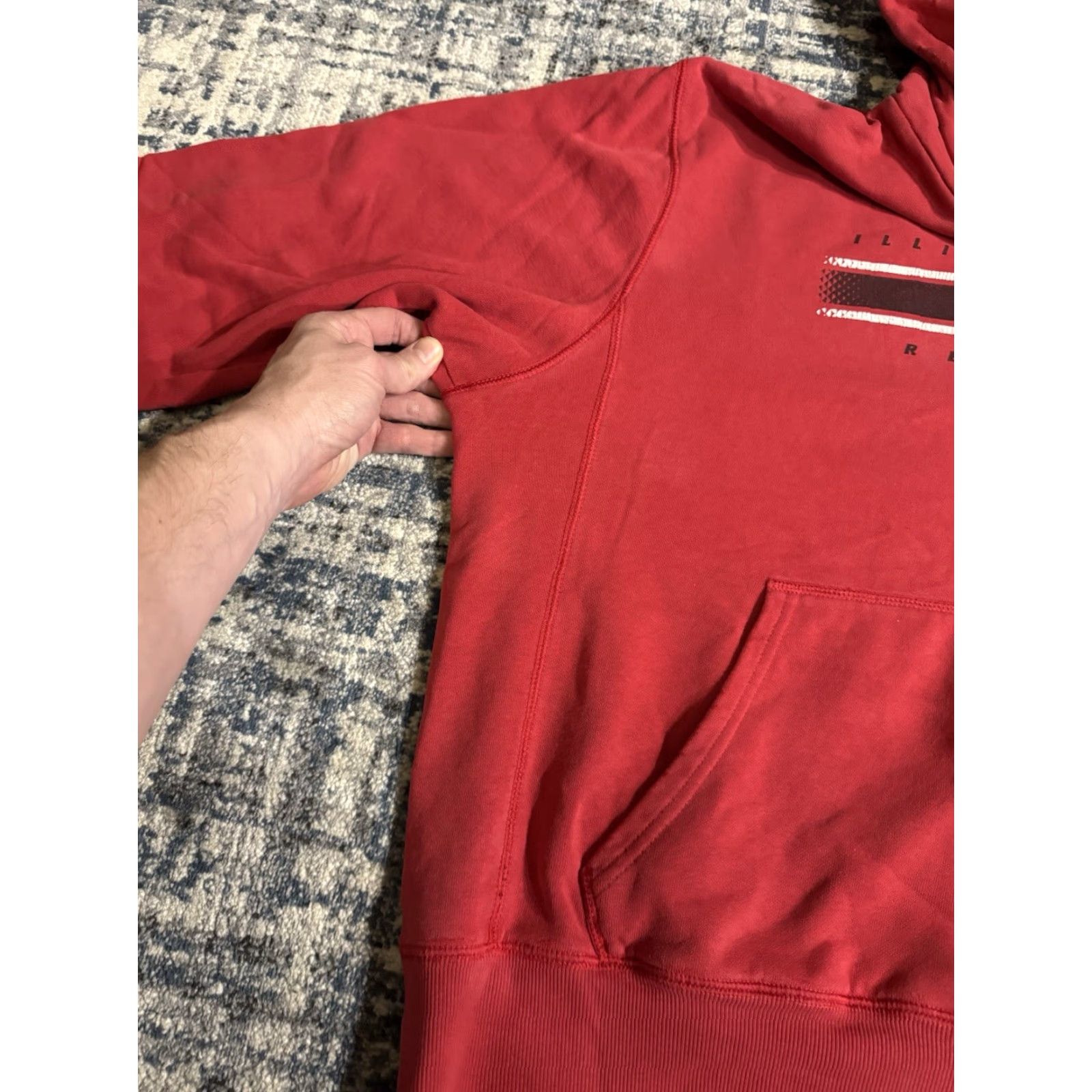 Nike VINTAGE Nike Hoodie Illinois State Redbirds Gusset Reverse Weave XL Red College Sports Mens Size US XL / EU 56 / 4 - 6 Thumbnail