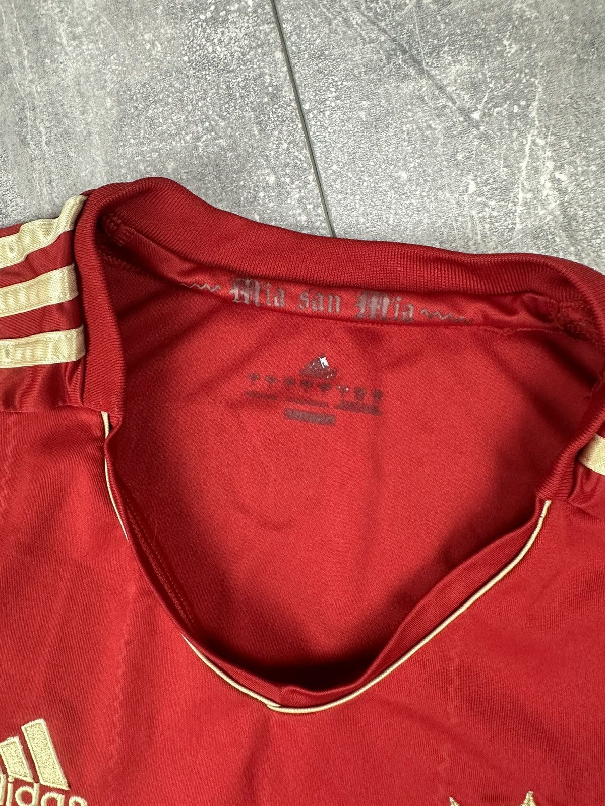 Adidas Adidas Fc Bayern Munich Home Soccer Jersey 2011/12 Size US L / EU 52-54 / 3 - 8 Thumbnail