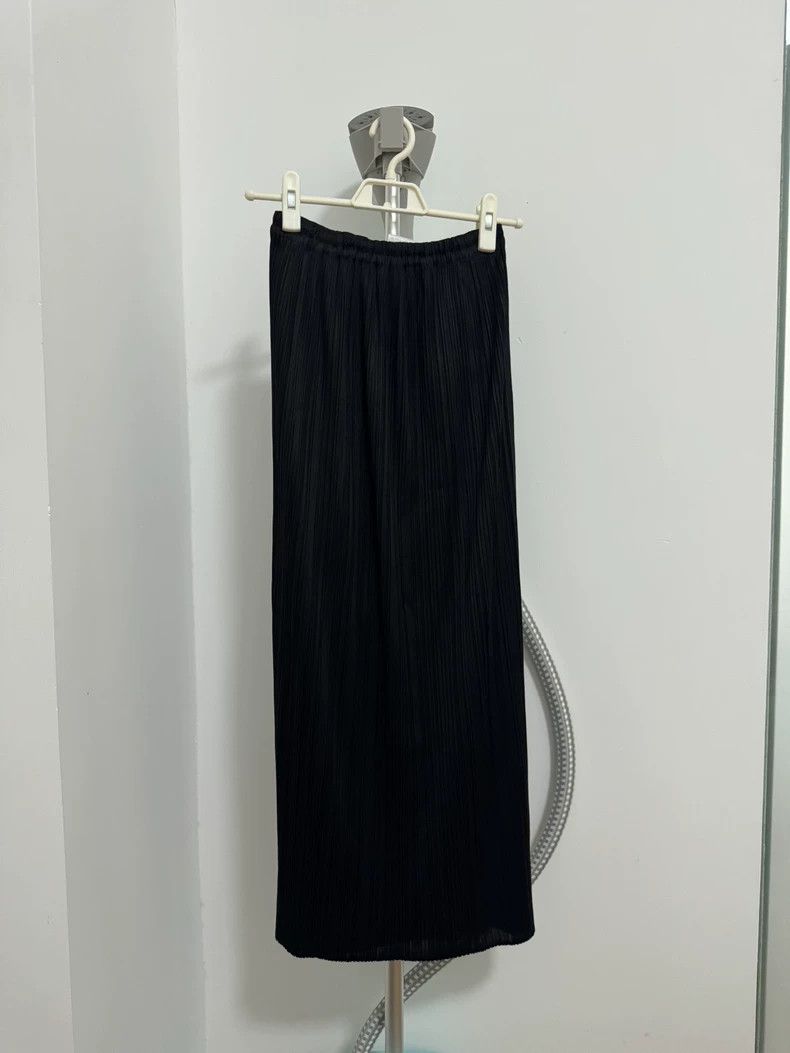 Issey Miyake Issey Miyake size:m Black pleated skirt Size 42" / US 20 - 1 Thumbnail