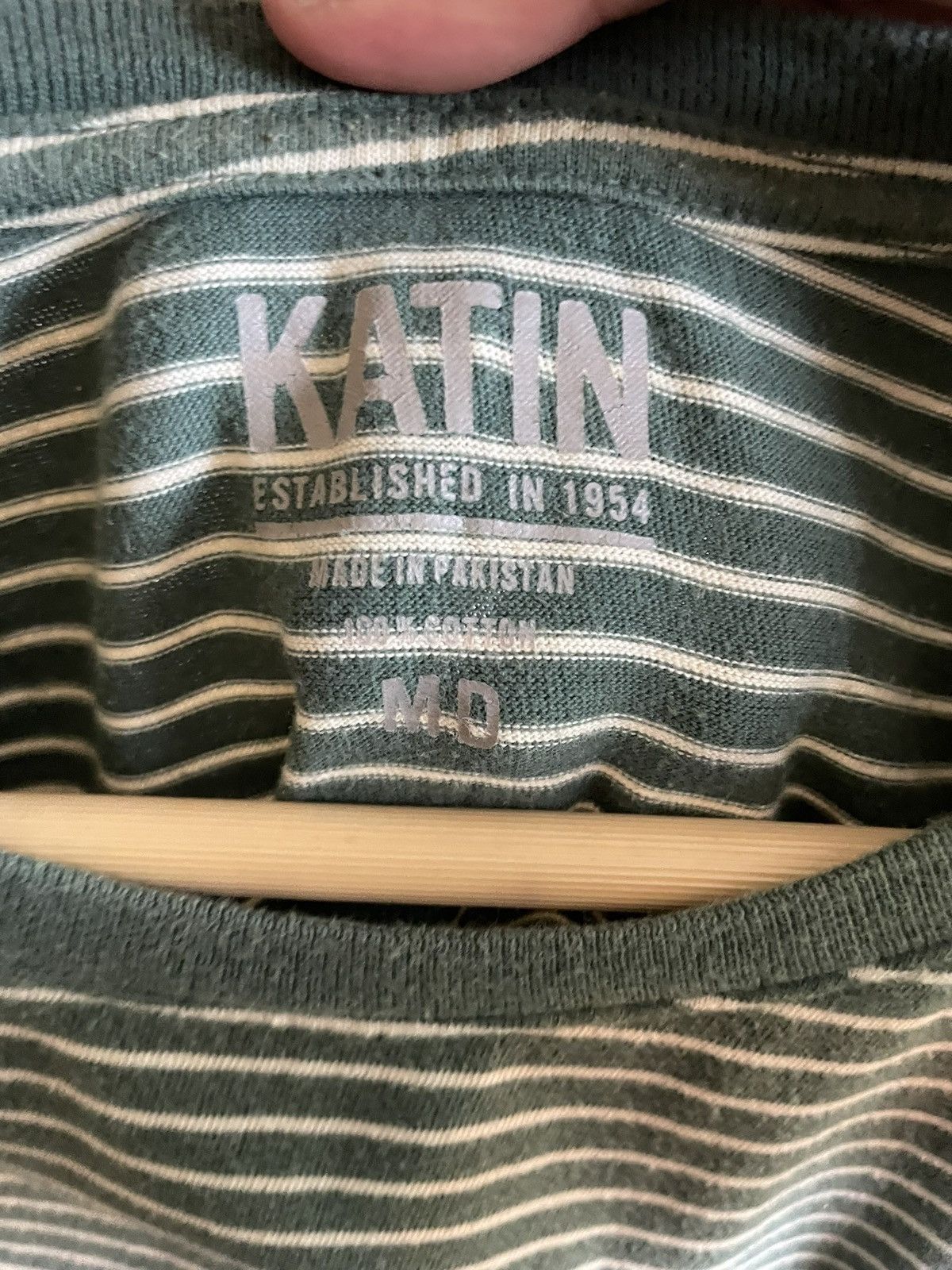 Katin Katin (surf brand) green & white stripe tee shirt Size US M / EU 48-50 / 2 - 4 Thumbnail