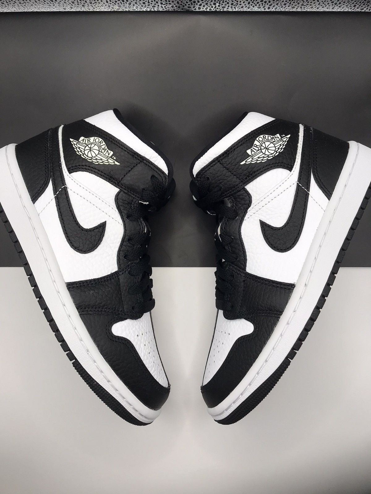 Jordan Brand Jordan 1 Mid “Homage Split White&Black” Size US 6.5 / IT 36.5 - 3 Thumbnail