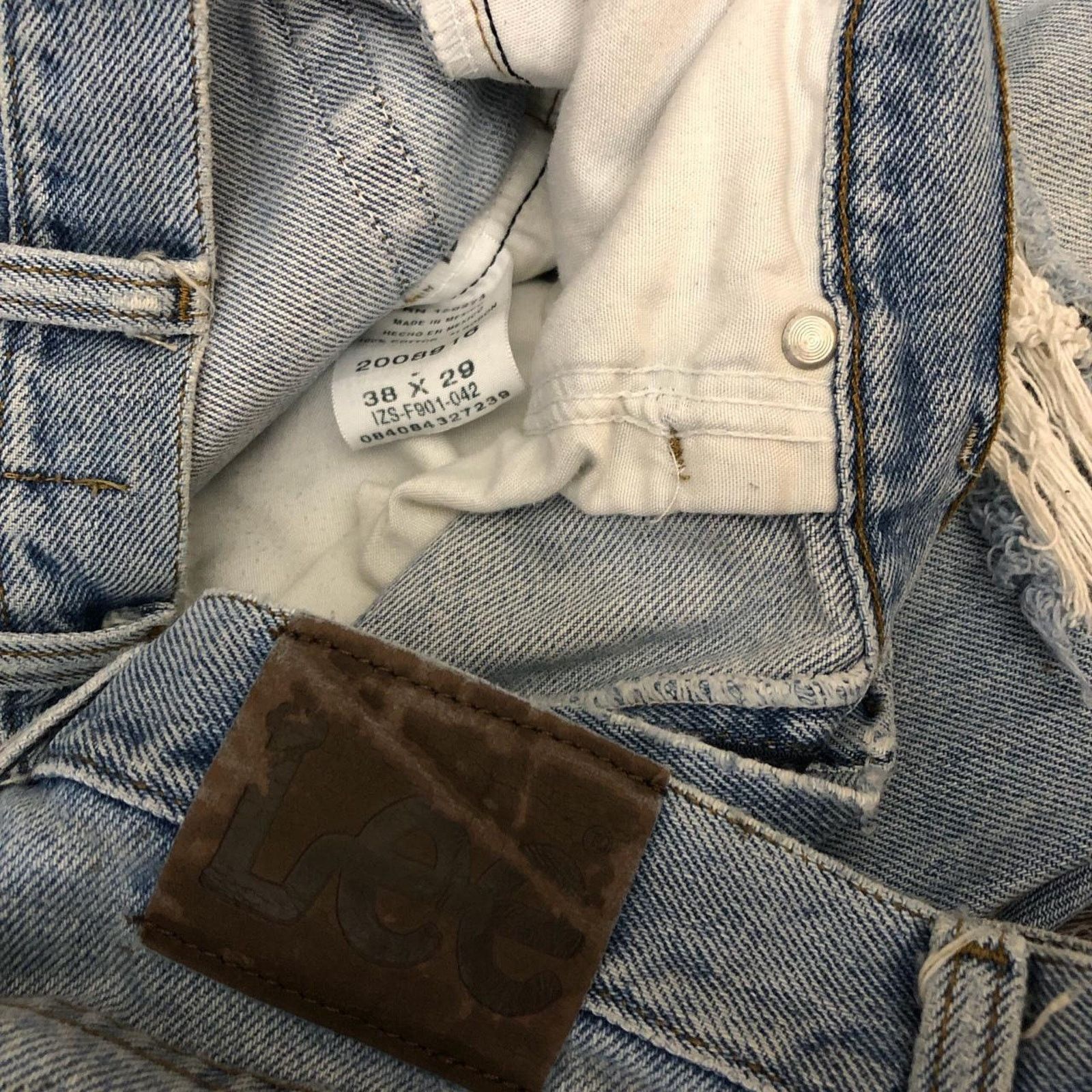 Lee Men’s Distressed Vintage Lee Denim Jeans Size US 38 / EU 54 - 5 Thumbnail