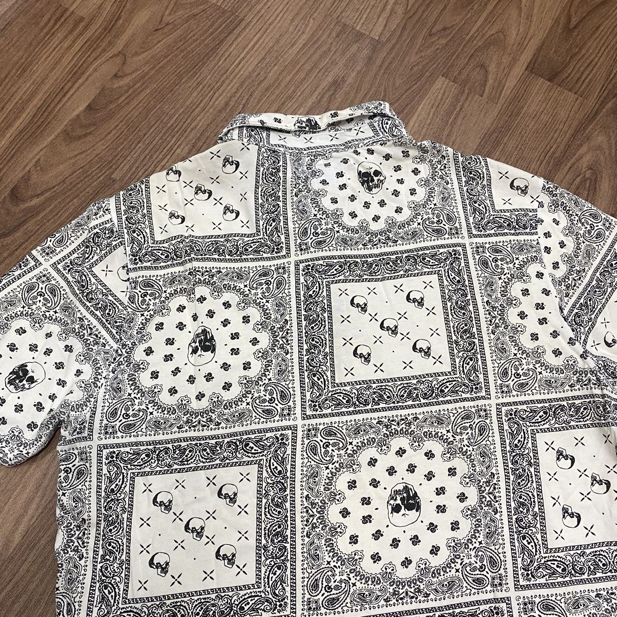 Japanese Brand Union Made Black & White Skull Bandana pattern Polos Size US XL / EU 56 / 4 - 5 Thumbnail