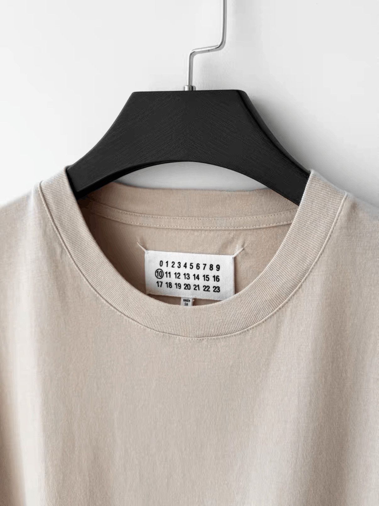 Sz 46 Maison Margiela 18SS Basic off white Tee mojos21561025