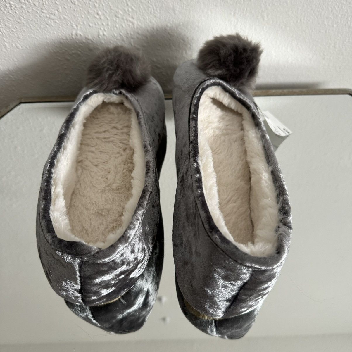 I.N.C INC Grey Crushed Velvet Pom Pom Tinkerbell House Slippers Size US 11 / IT 41 - 3 Thumbnail