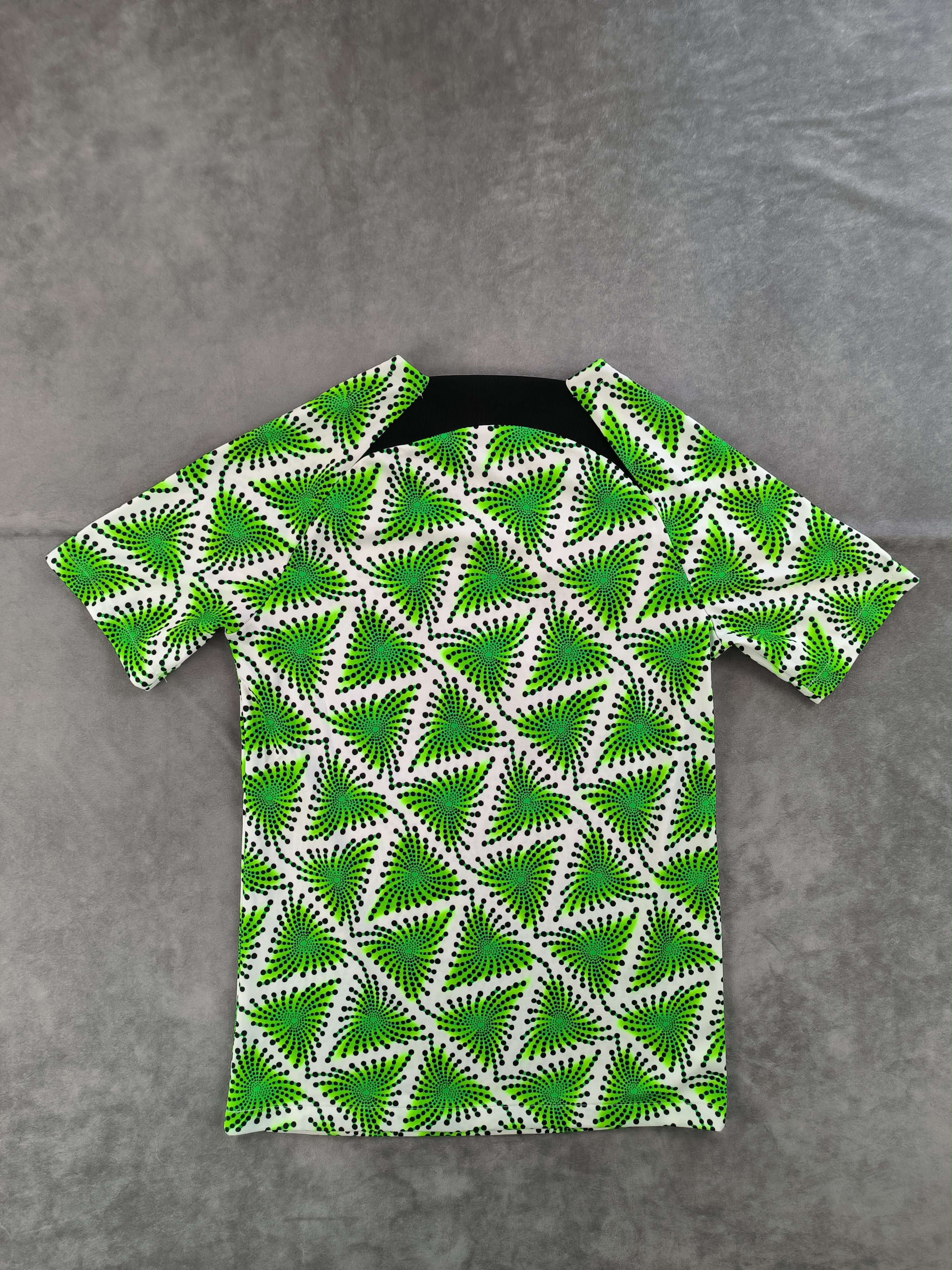 Nike Nigeria 2022-23 Nike Pre-Match training football jersey sz S Size US S / EU 44-46 / 1 - 2 Thumbnail
