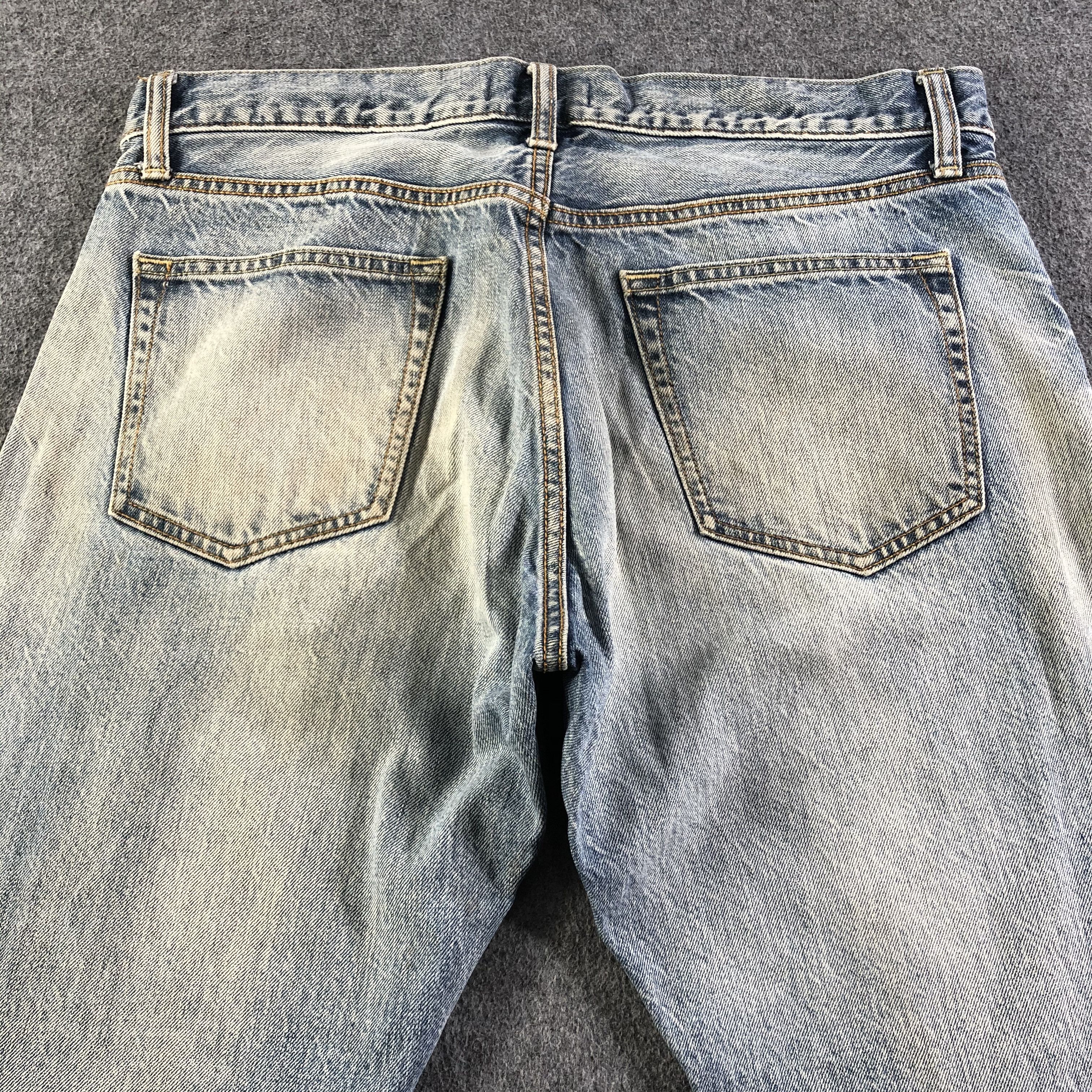 Uniqlo Light Wash Uniqlo Selvedge Jeans-J2977 Size US 35 - 4 Thumbnail