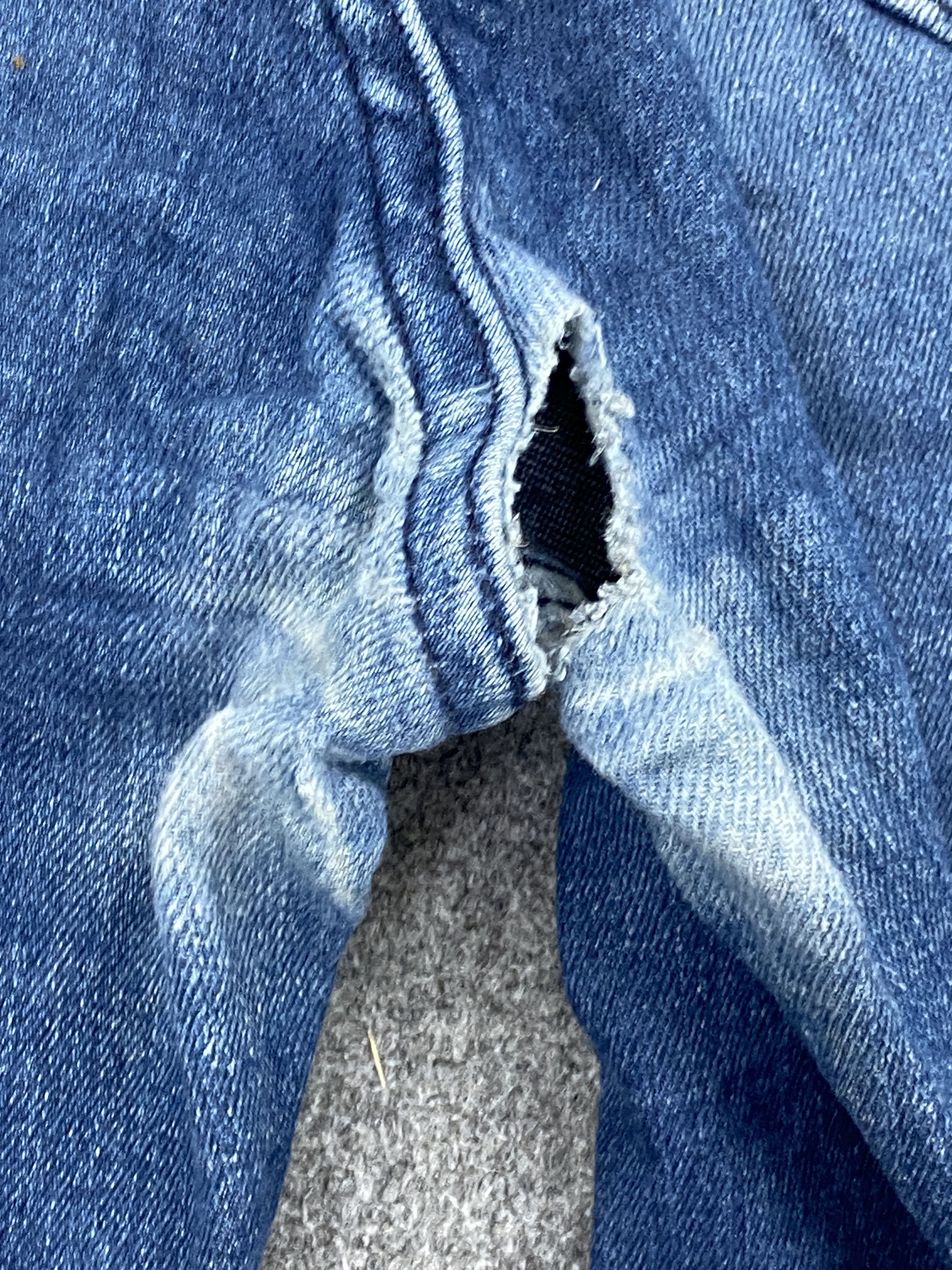 Levi's Vintage Levis 514 Faded Blue Jeans DP2700 Size US 35 - 13 Thumbnail