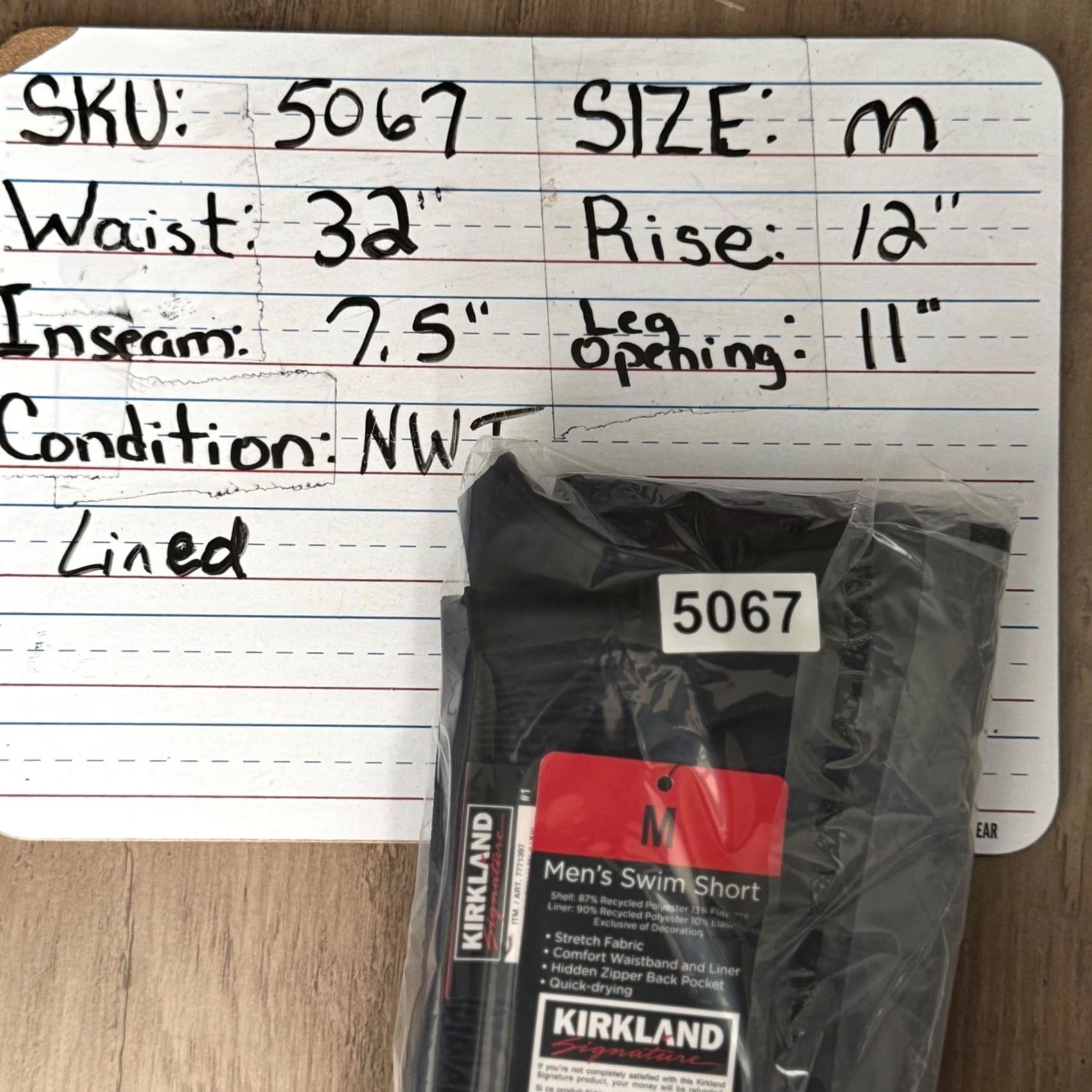 Swims Kirkland Signature Men Swim Shorts Black Quick Dry Stretch Lined Zipper Pocket Beachwear M Size US 31 - 6 Thumbnail