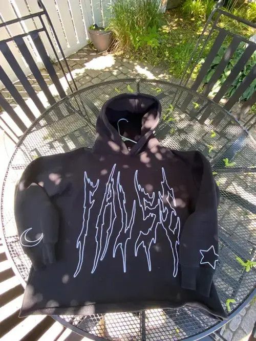 Vintage FALSE Embroidered Hoodie Size US L / EU 52-54 / 3 - 4 Thumbnail