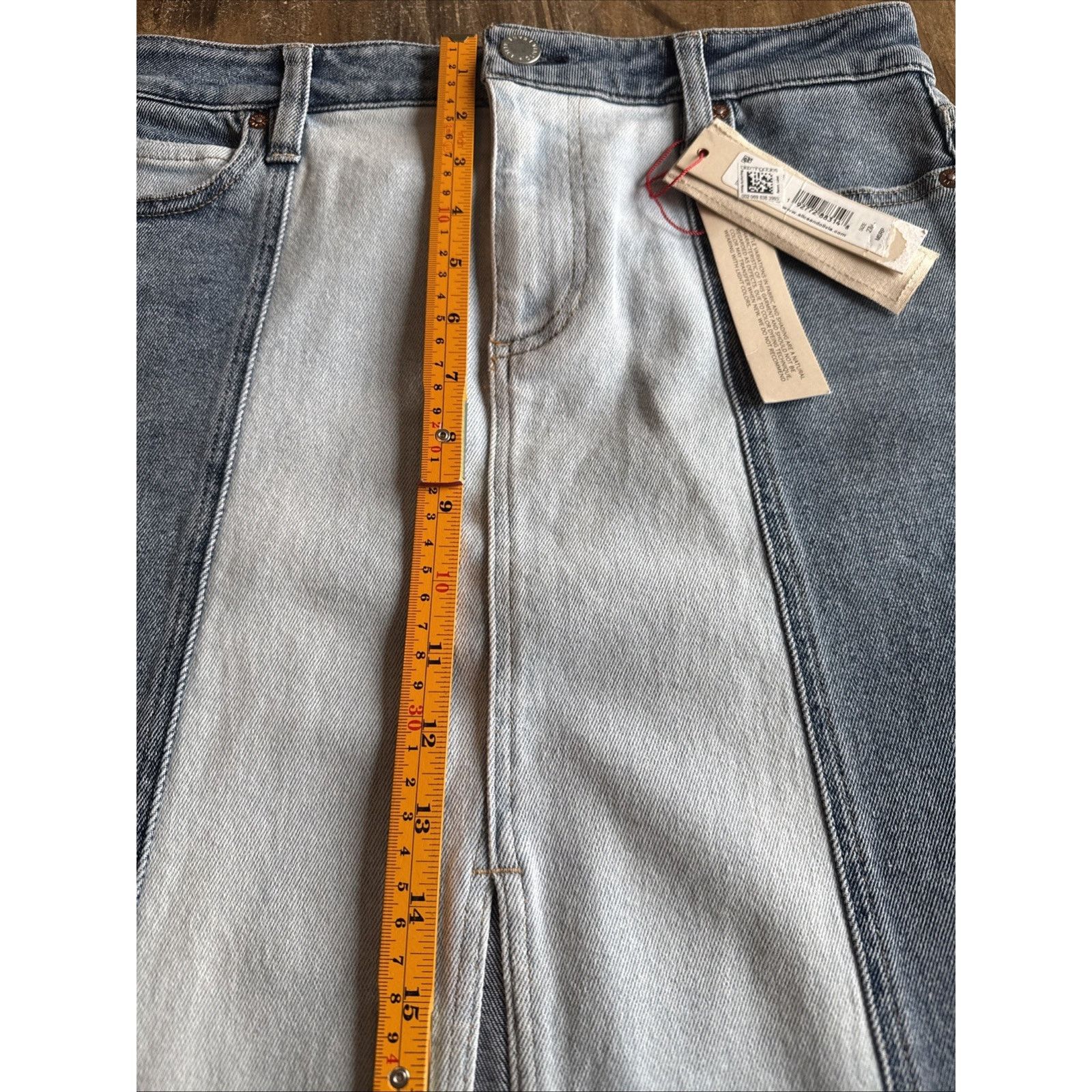 Alice + Olivia Alice + Olivia Rye TwoTone Denim Maxi Skirt Brooklyn Blue 27 Size 27" / US 4 / IT 40 - 11 Thumbnail
