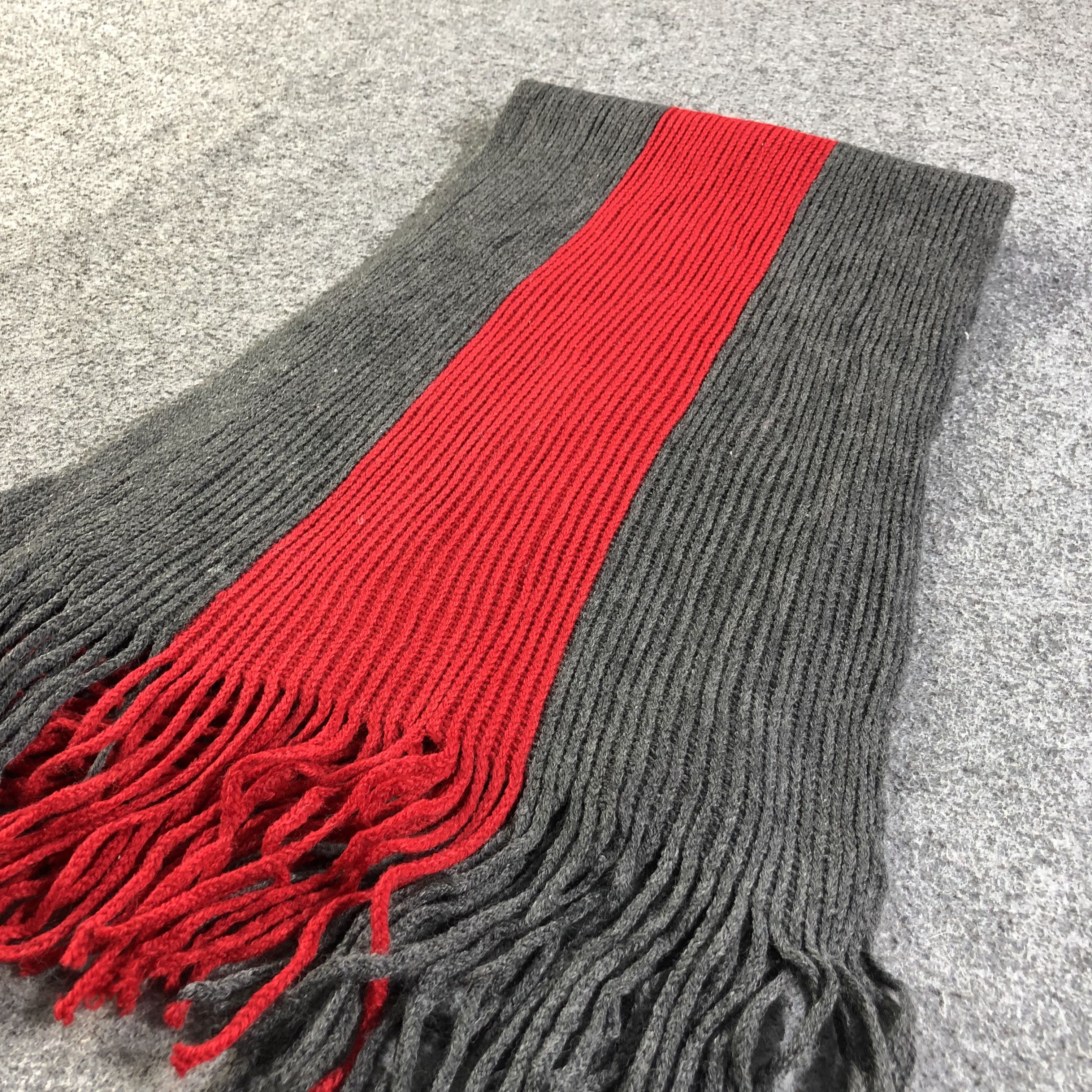 Gap GAP Red & Grey Knit Wool Scarf Muffler V1276 Size ONE SIZE - 3 Thumbnail