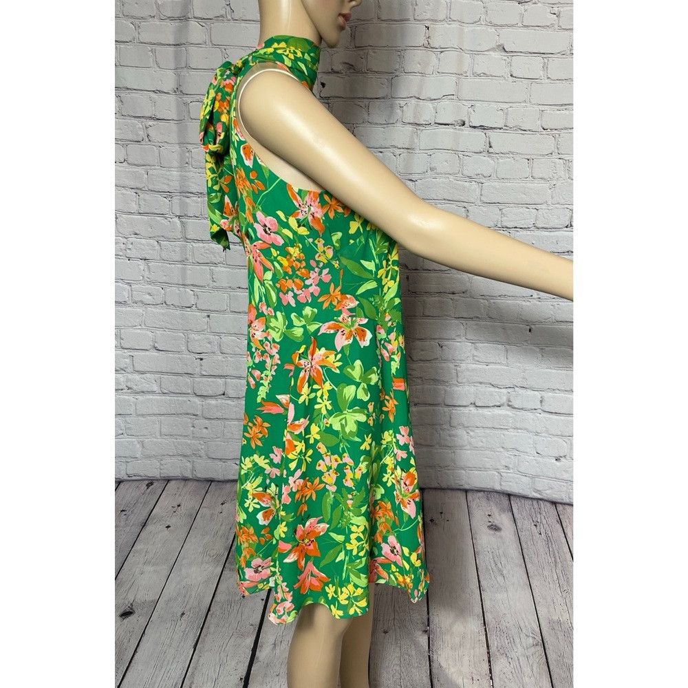 vince camuto green dress Sage Green Chiffon Pleated V-neck Long Bridesmaid Dress main image 1