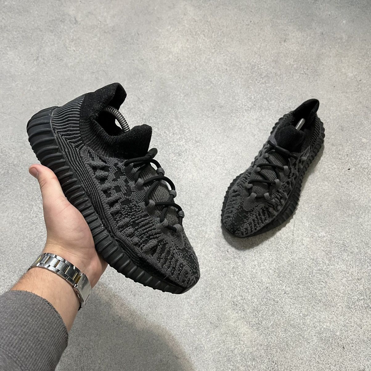 Adidas Adidas Yeezy Boost 350 V2 Size US 8 / EU 41 - 1 Thumbnail