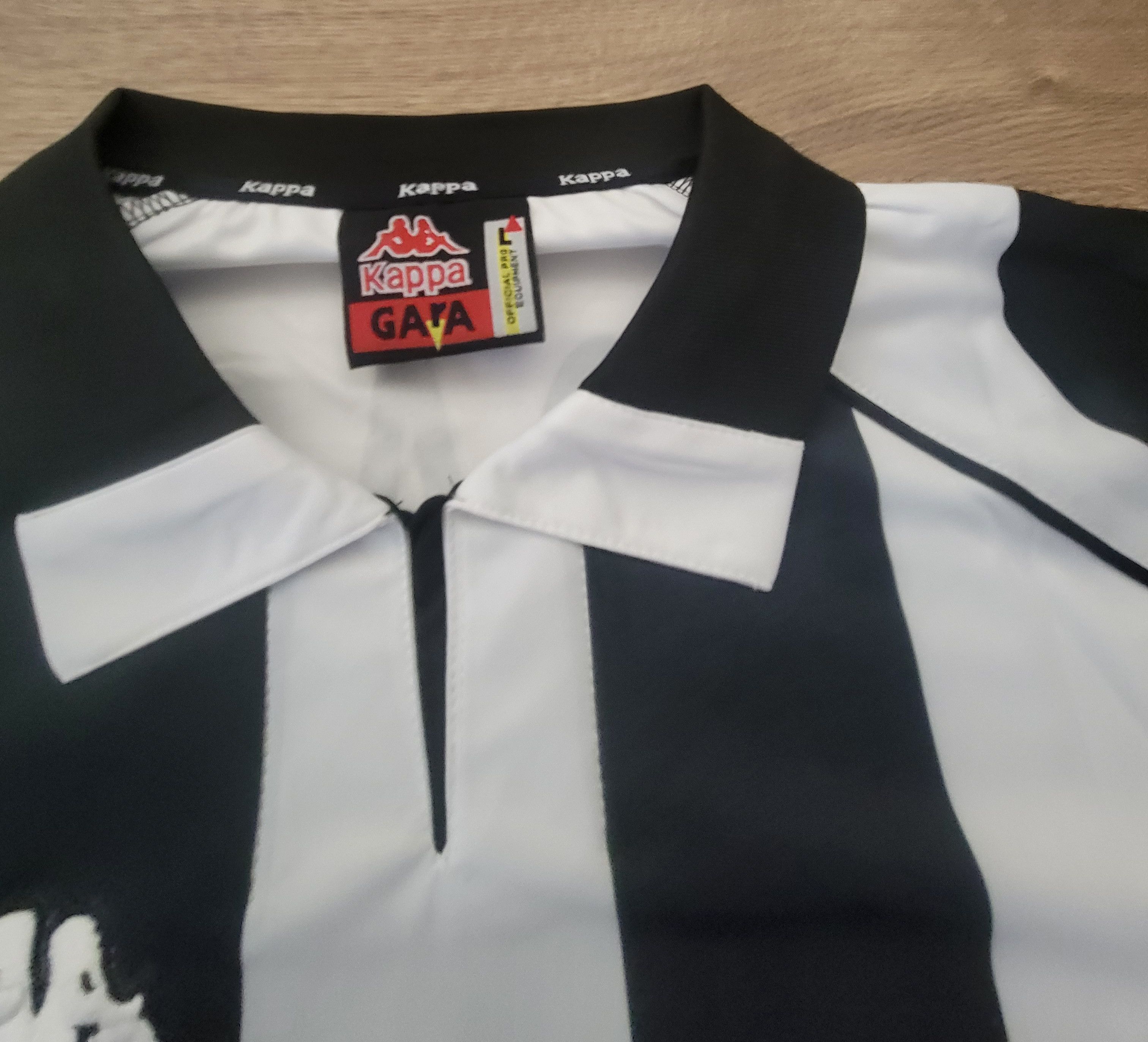 Other 1997-1998 juventus Zidane 21 soccer camiseta jersey Size US L / EU 52-54 / 3 - 5 Thumbnail