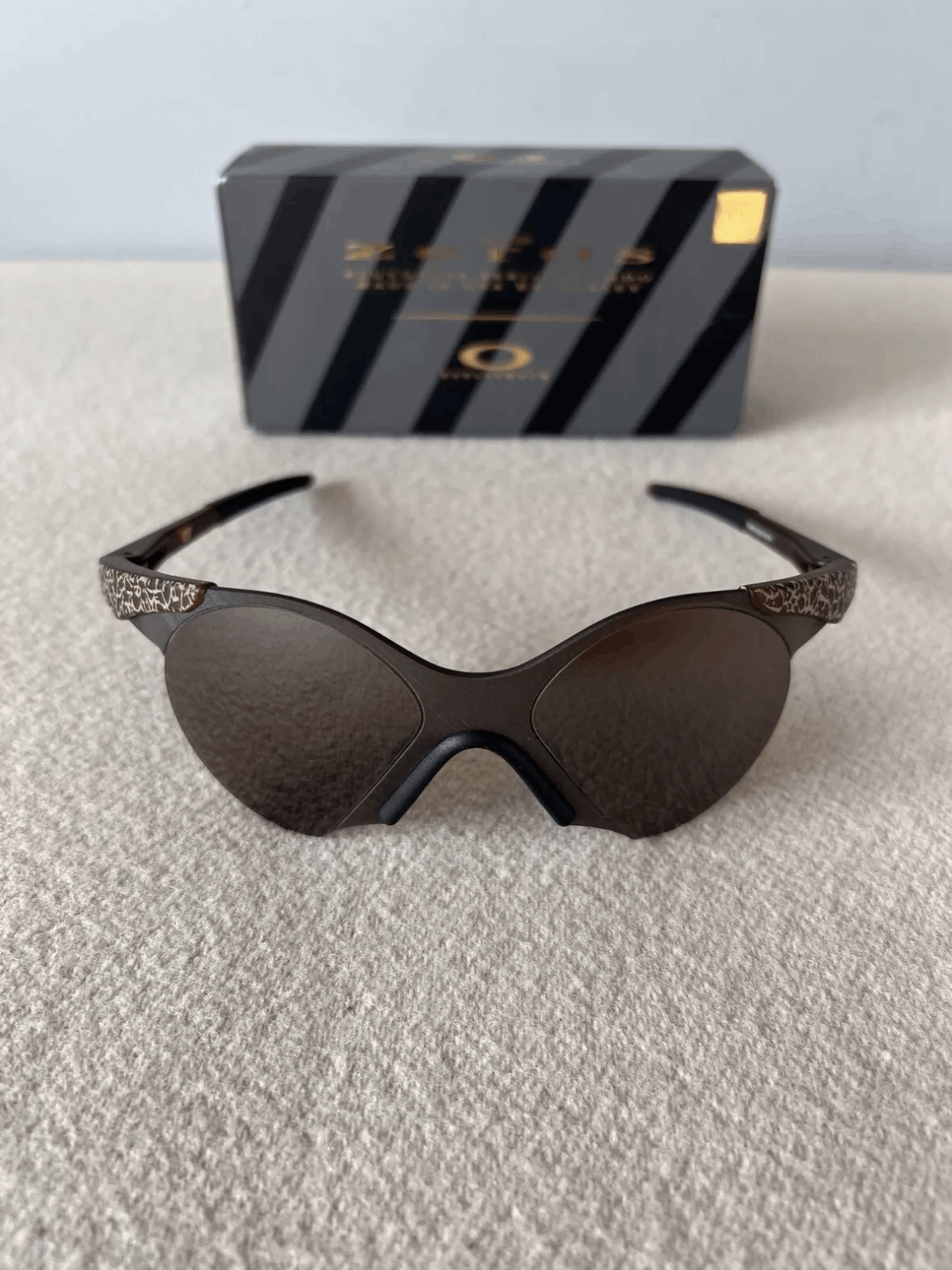Oakley Sub Zero Sunglasses | Grailed