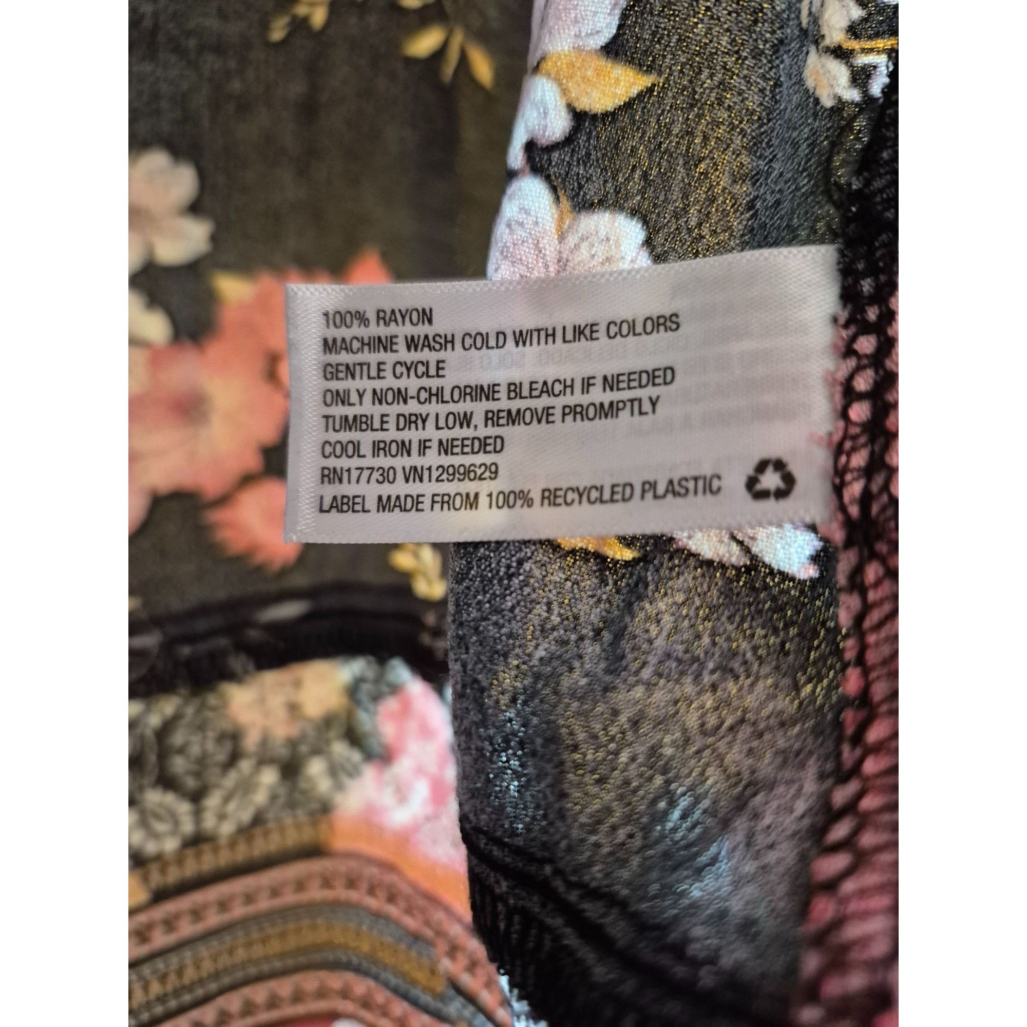 Other Knox Rose Size XS Button Down Floral Shirt Size XS / US 0-2 / IT 36-38 - 4 Thumbnail