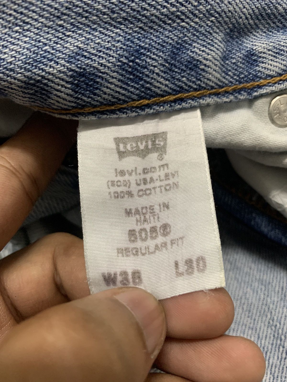 Levi's Vintage 90s Levi's 505 Regular Fit Distressed Denim 36x32.5 Size US 36 / EU 52 - 13 Thumbnail