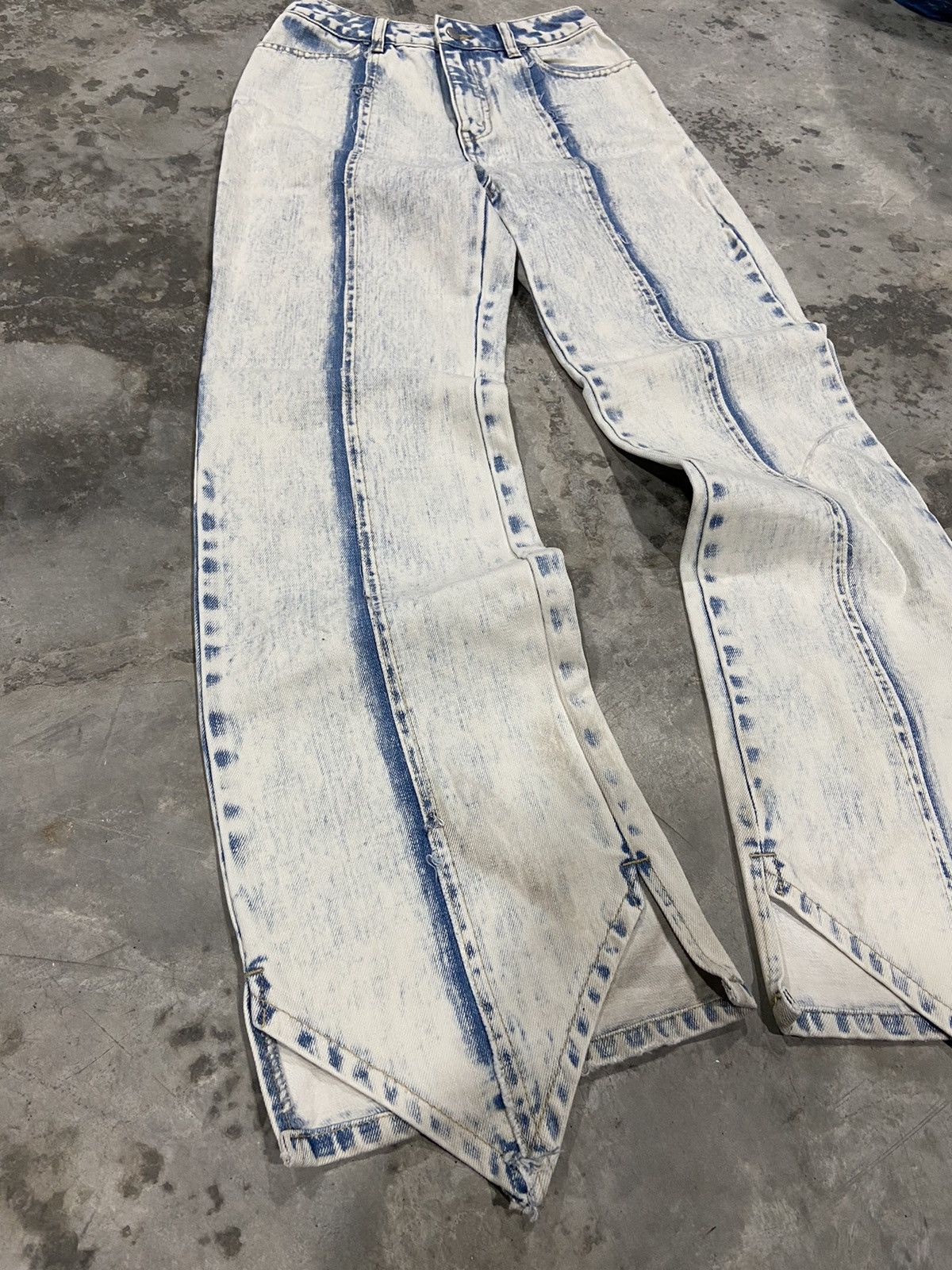 If Six Was Nine Vanda Flare Jeans Lightwash Size 25" / US 0 / IT 36 - 2 Thumbnail