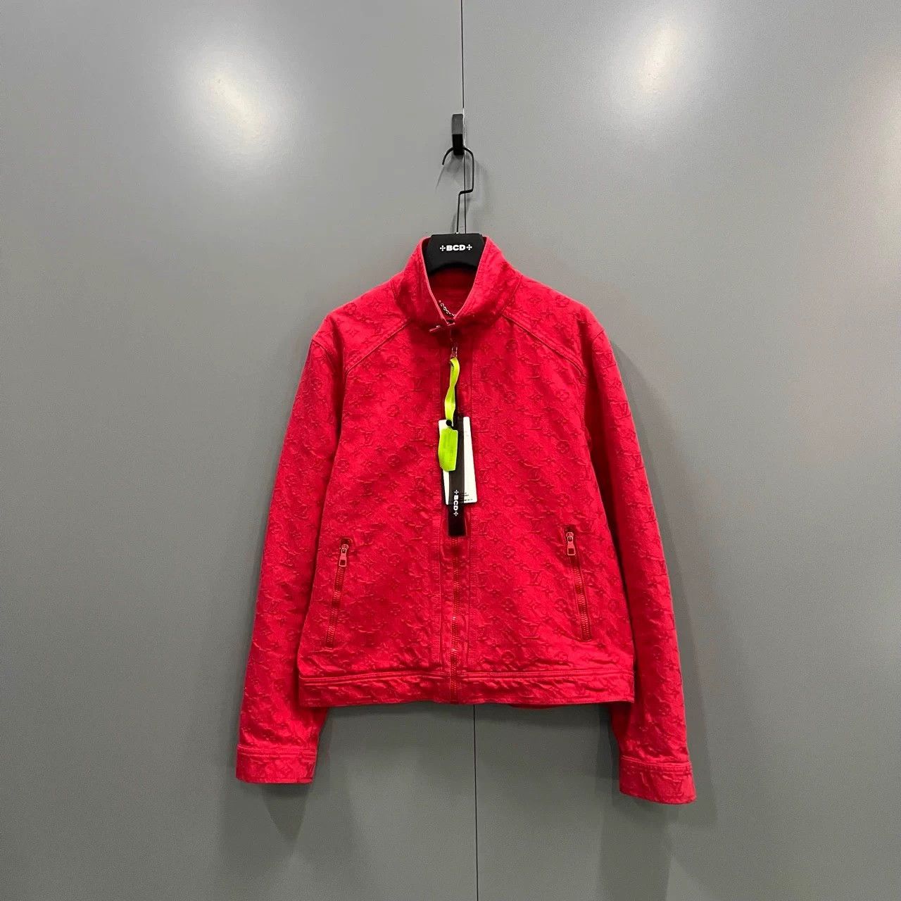 Louis Vuitton LV Red Monogram Denim Jacket 52 Size US L / EU 52-54 / 3 - 1 Thumbnail