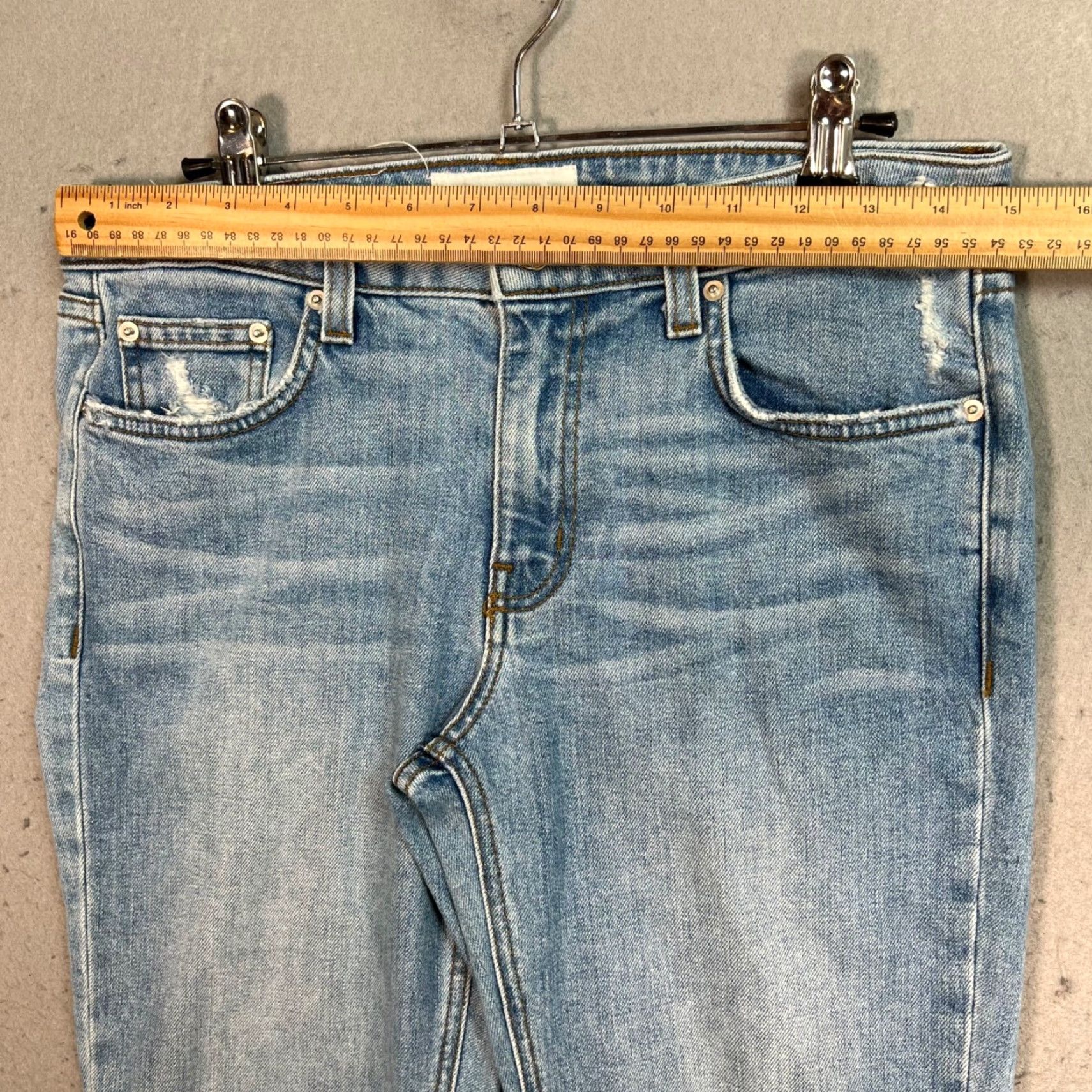 Vintage Derek Lam Womens Jeans Size 26 Tapered Leg Frayed Hem Blue Denim Size 26" / US 2 / IT 38 - 6 Thumbnail