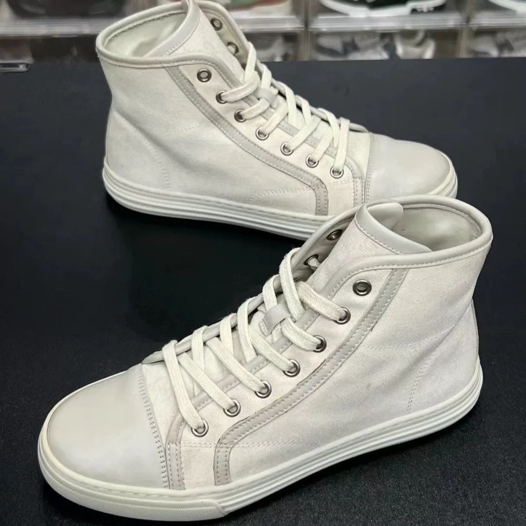 Gucci Gucci White Shoes Low Top High Top Size US 10 / EU 43 - 1 Thumbnail