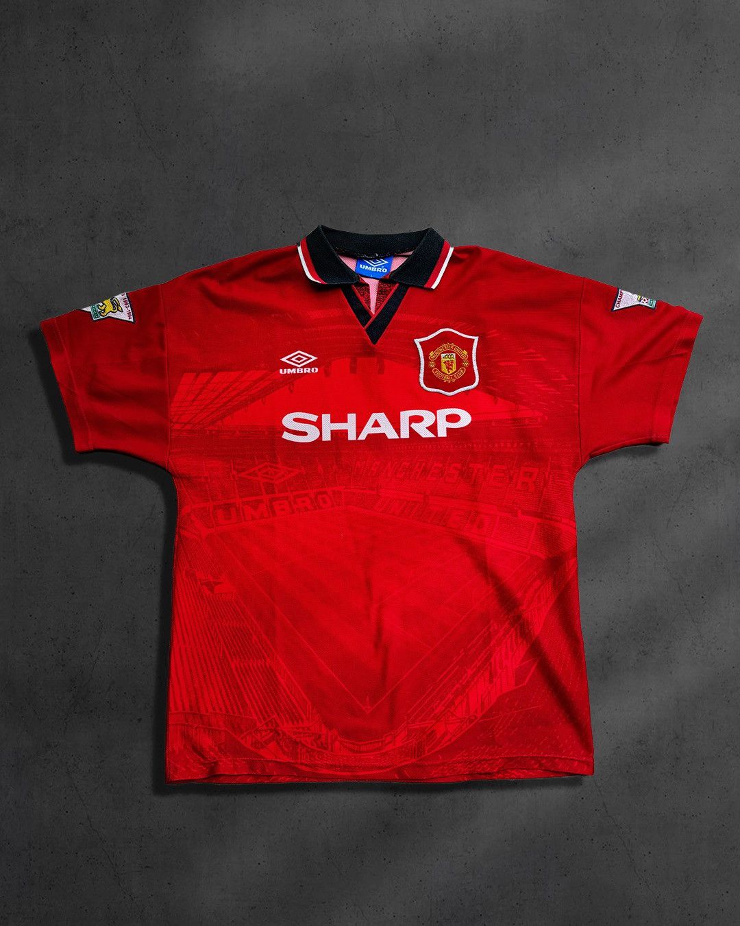 Umbro × Vintage 1995/96 CANTONA #7 Manchester United Vintage soccer jersey Size US XL / EU 56 / 4 - 1 Thumbnail