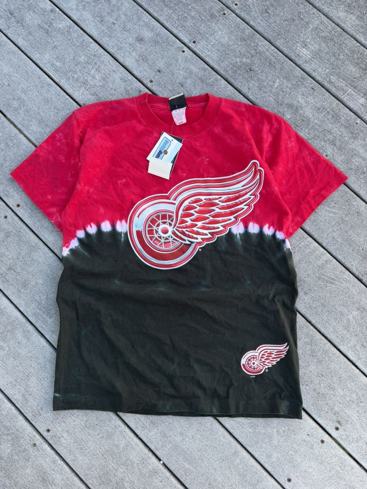 Liquid Blue Vintage liquid blue Detroit redwings shirt Size US M / EU 48-50 / 2 - 1 Thumbnail