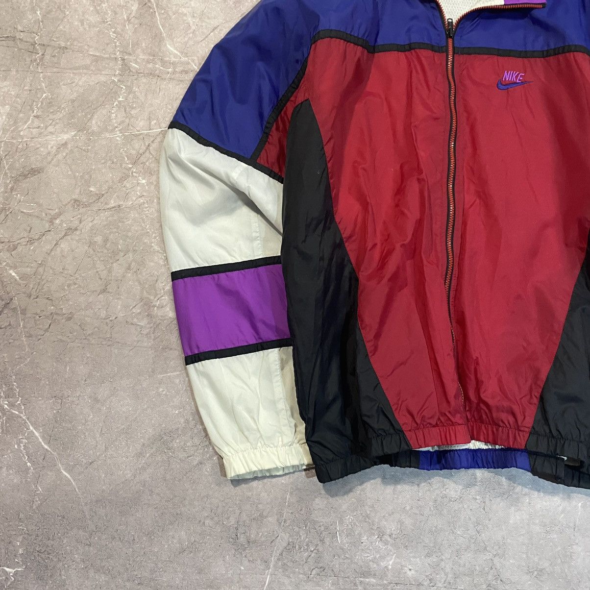 Nike VINTAGE NIKE NYLON LIGHT JACKET USA 90S Size US L / EU 52-54 / 3 - 4 Thumbnail