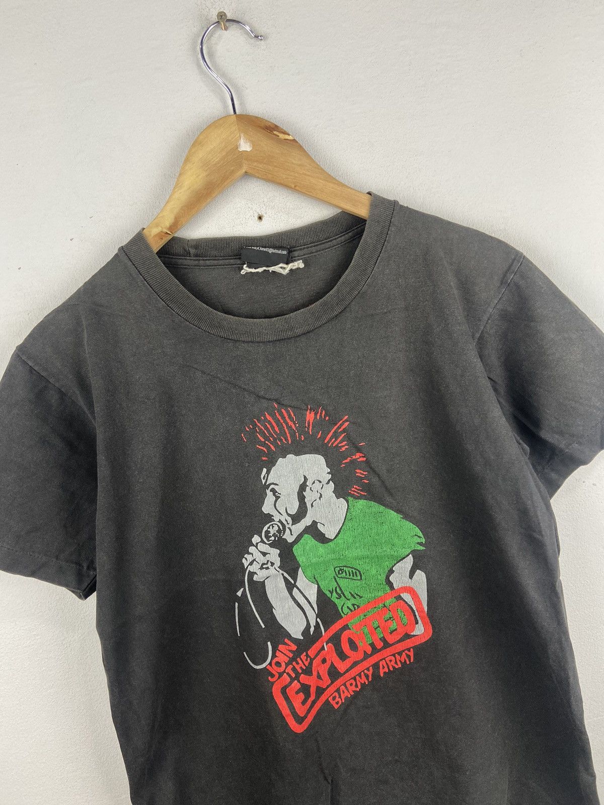 Band Tees × Vintage Exploited Punk Band Tee Size US M / EU 48-50 / 2 - 4 Thumbnail