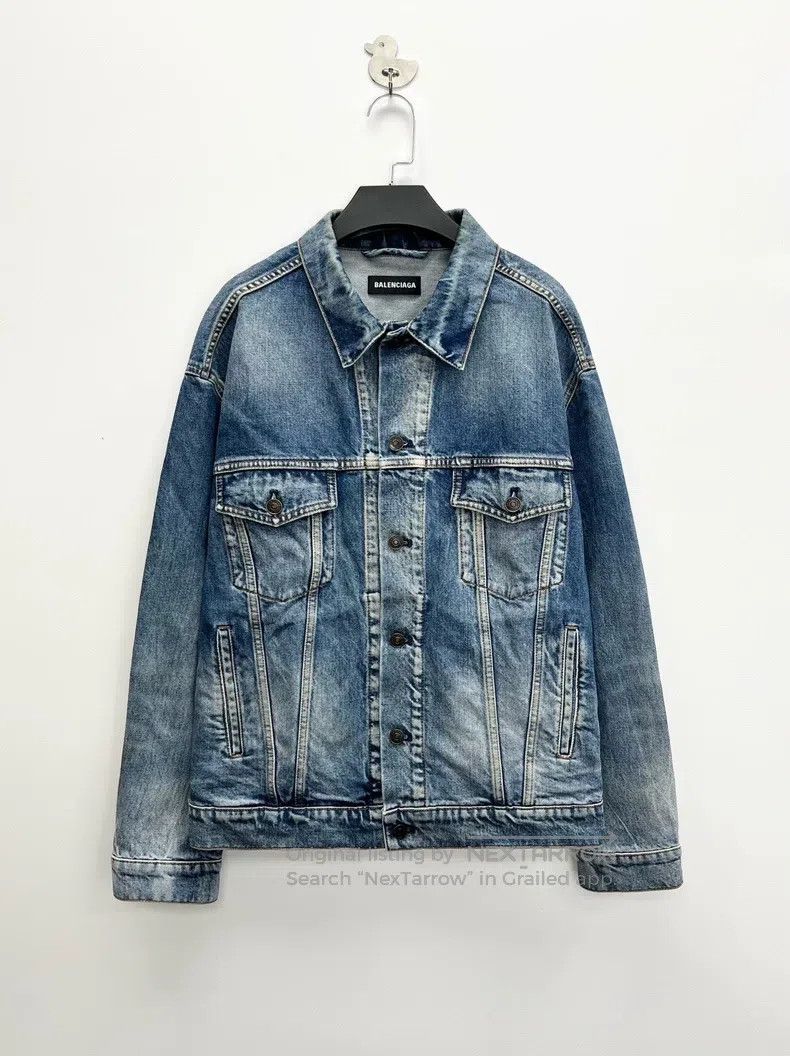 Balenciaga Balenciaga Blue Washed Destroyed Back Embroidered Double B Size US S / EU 44-46 / 1 - 1 Thumbnail