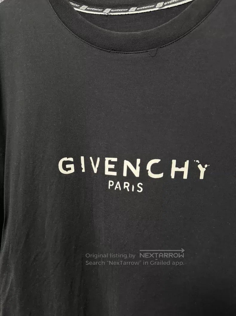 Givenchy Givenchy Letter Short Sleeve Size US XL / EU 56 / 4 - 2 Thumbnail