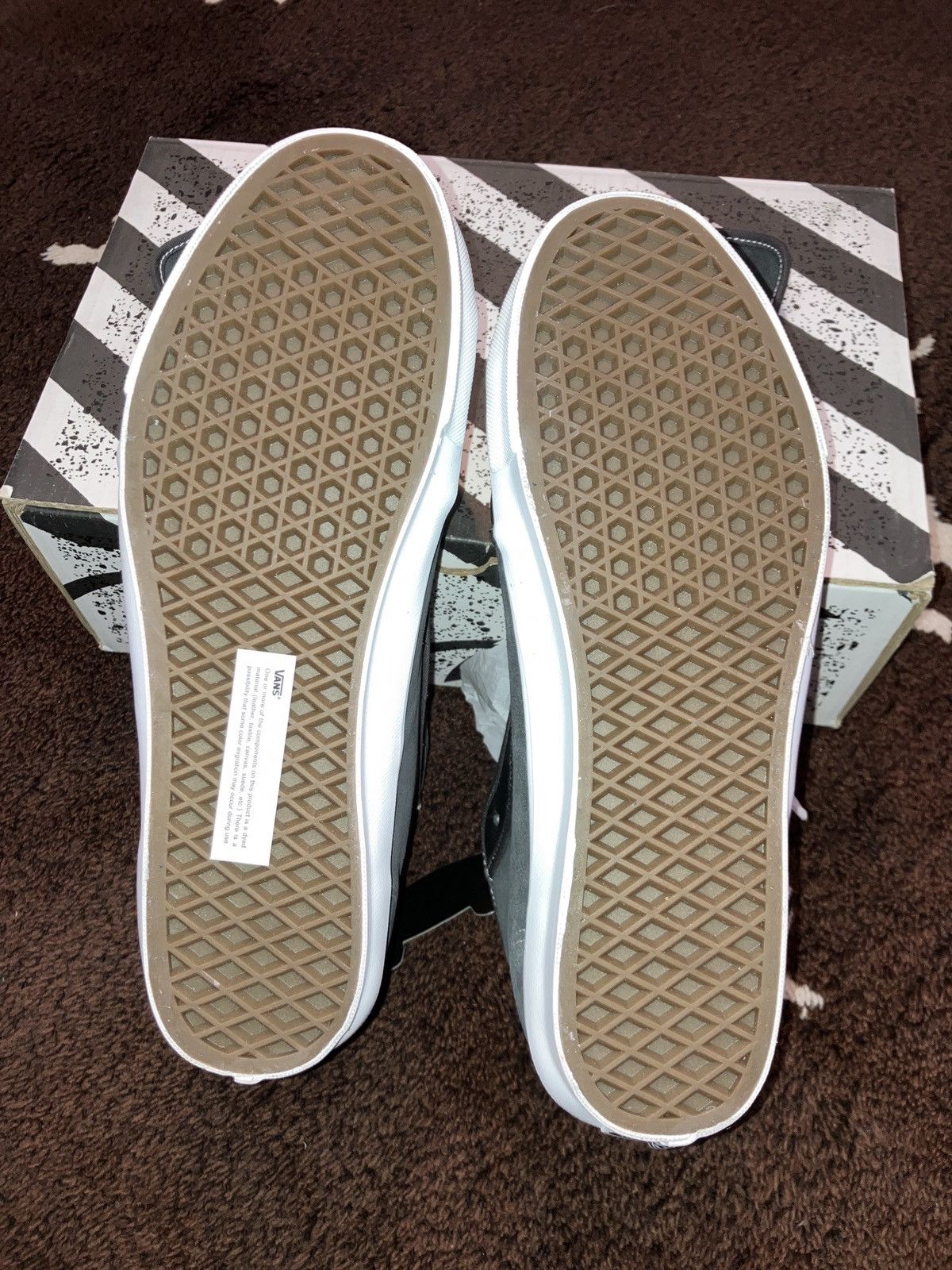 Vans Vans vault OG stlye 24 LX size 11 Size US 11 / EU 44 - 5 Thumbnail