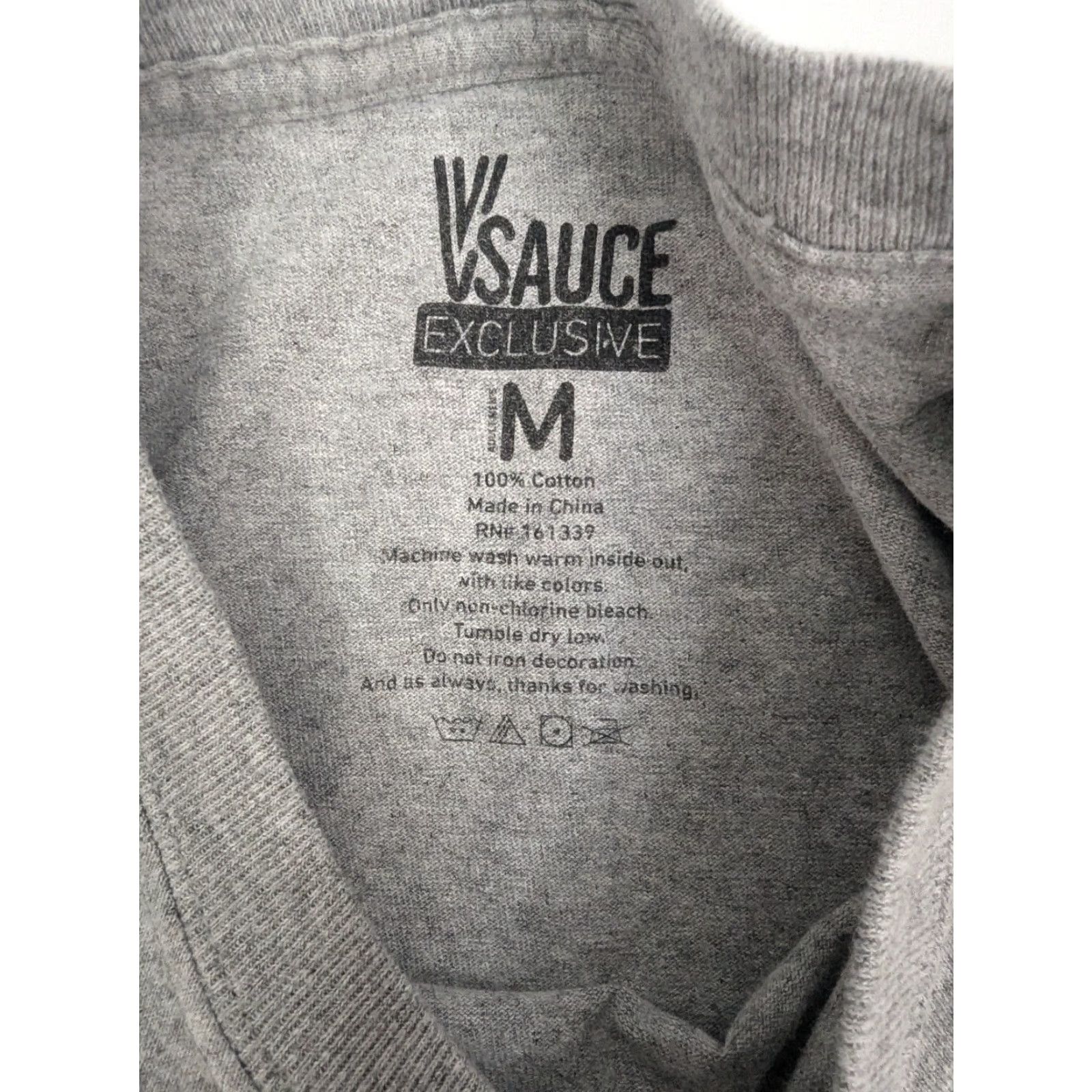 Logo 7 VSauce Exclusive Inquisitive University Mens M Octopus Logo Short Sleeve T-Shirt Size US M / EU 48-50 / 2 - 6 Thumbnail