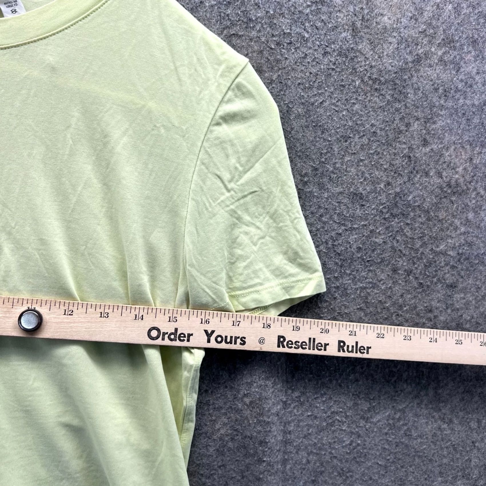 Lululemon VINTAGE Lululemon Shirt Women 2 Green Short Sleeve Crew Neck Knit Cotton T-Shirt Regular Stretch Fashion Women 90s Size XS / US 0-2 / IT 36-38 - 3 Thumbnail