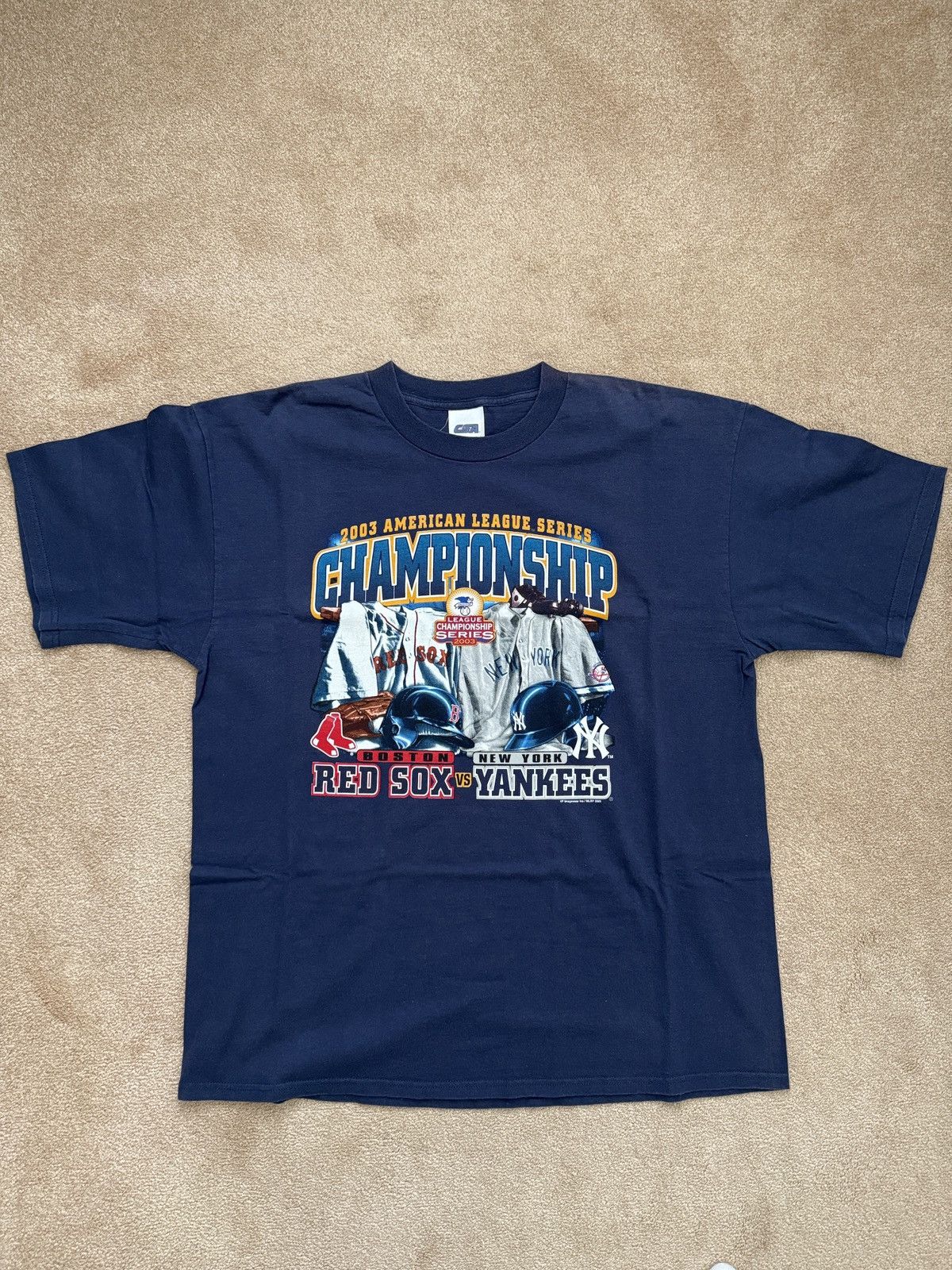 Vintage Vintage Navy Red Sox Yankees Tee Size US XL / EU 56 / 4 - 1 Thumbnail