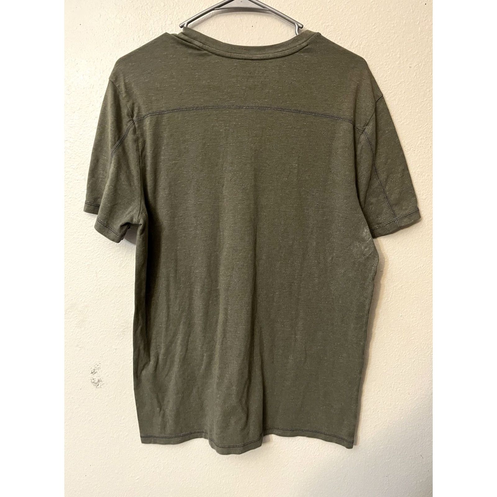 Express EXPRESS T-Shirt Crew Neck Moisture Wicking Stretch Solid Medium Green Size US M / EU 48-50 / 2 - 2 Thumbnail