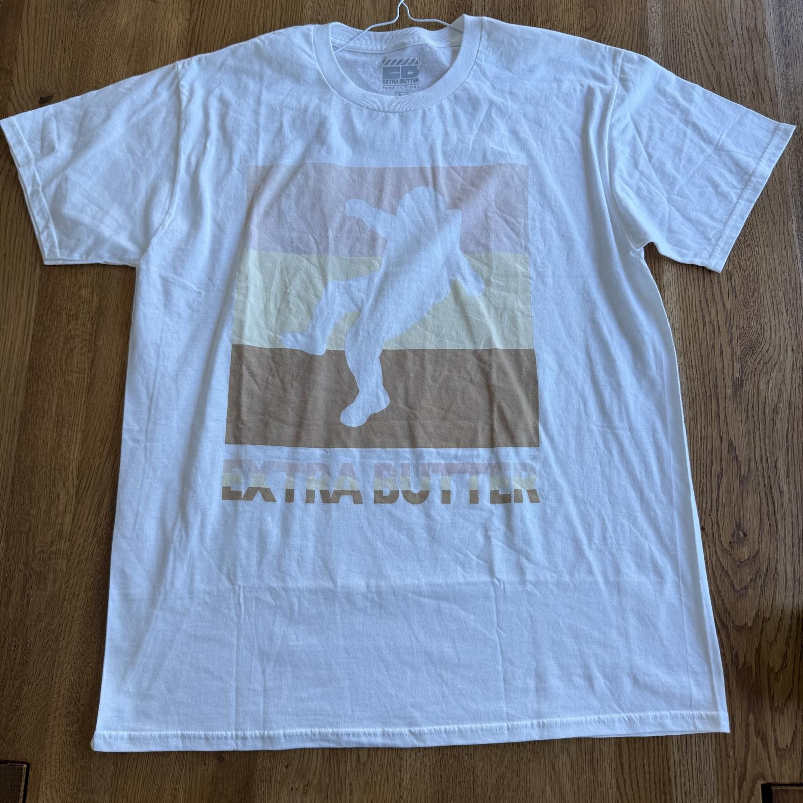Extra Butter Extra Butter Saucony Neapolitan Size L Men's T-Shirt NWOT Size US L / EU 52-54 / 3 - 1 Thumbnail