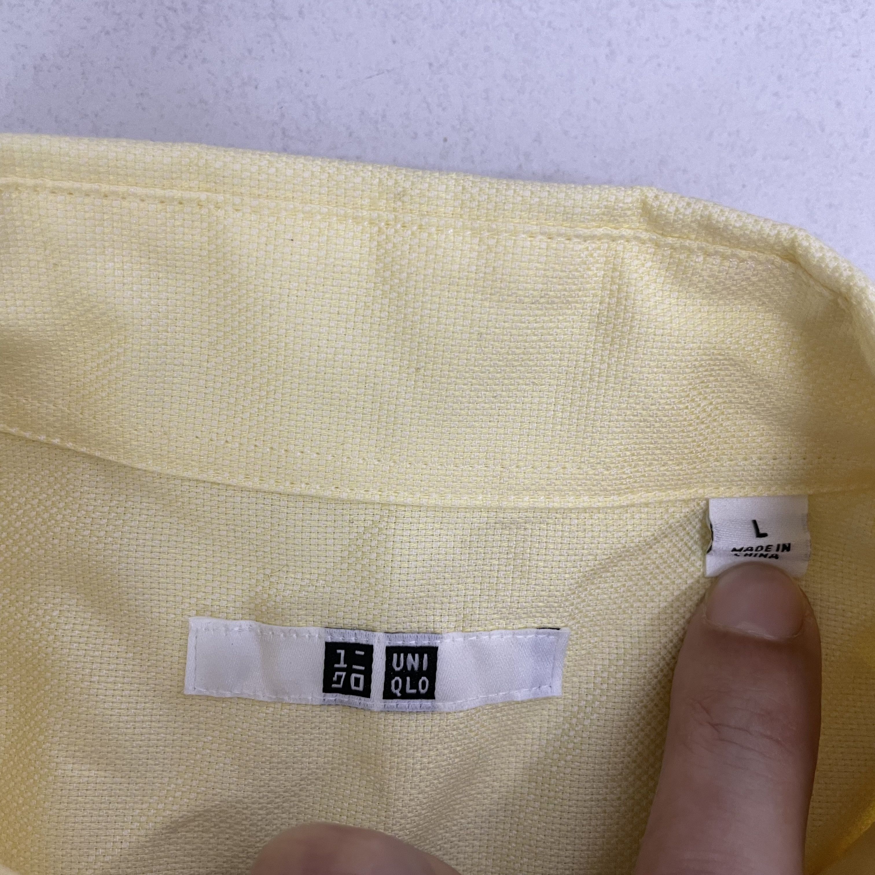 Japanese Brand × Uniqlo ⭐️SALE⭐️ [L] UNIQLO OXFORD SHIRT OFFICE WEAR FORMAL Size US L / EU 52-54 / 3 - 4 Thumbnail