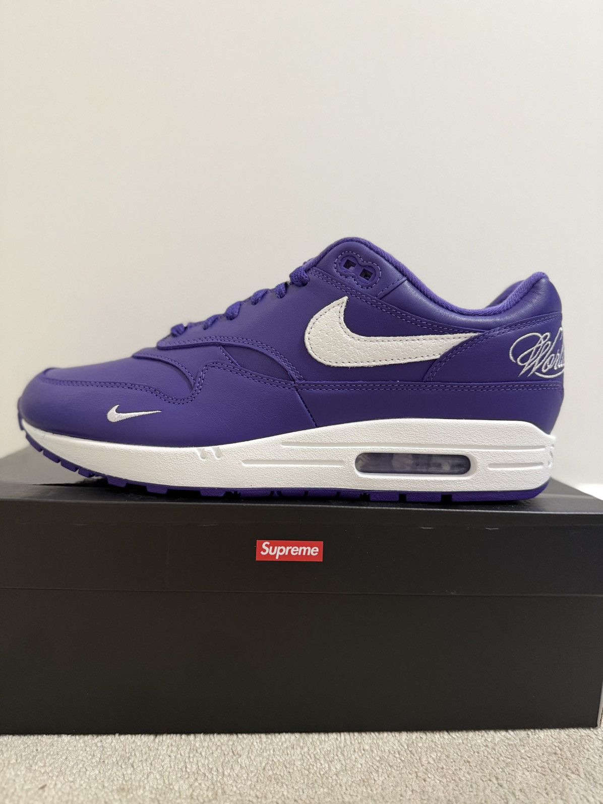 Nike × Supreme Supreme Nike Air Max 1'87 SP Size US 11 / EU 44 - 1 Thumbnail