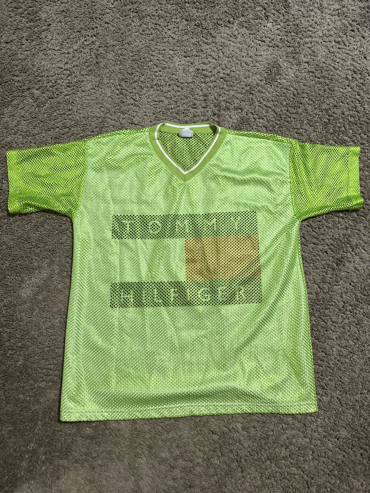 Tommy Hilfiger Vintage Tommy Hilfiger football jersey 90s size medium Size US M / EU 48-50 / 2 - 1 Thumbnail