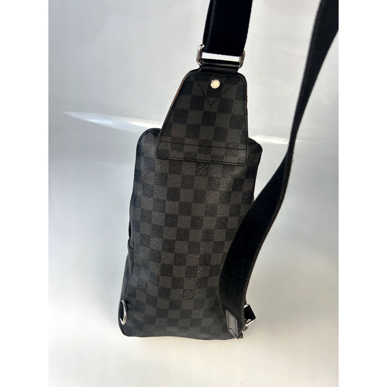 Louis Vuitton Louis Vuitton Black Damier Graphite Avenue Sling Size ONE SIZE - 4 Thumbnail